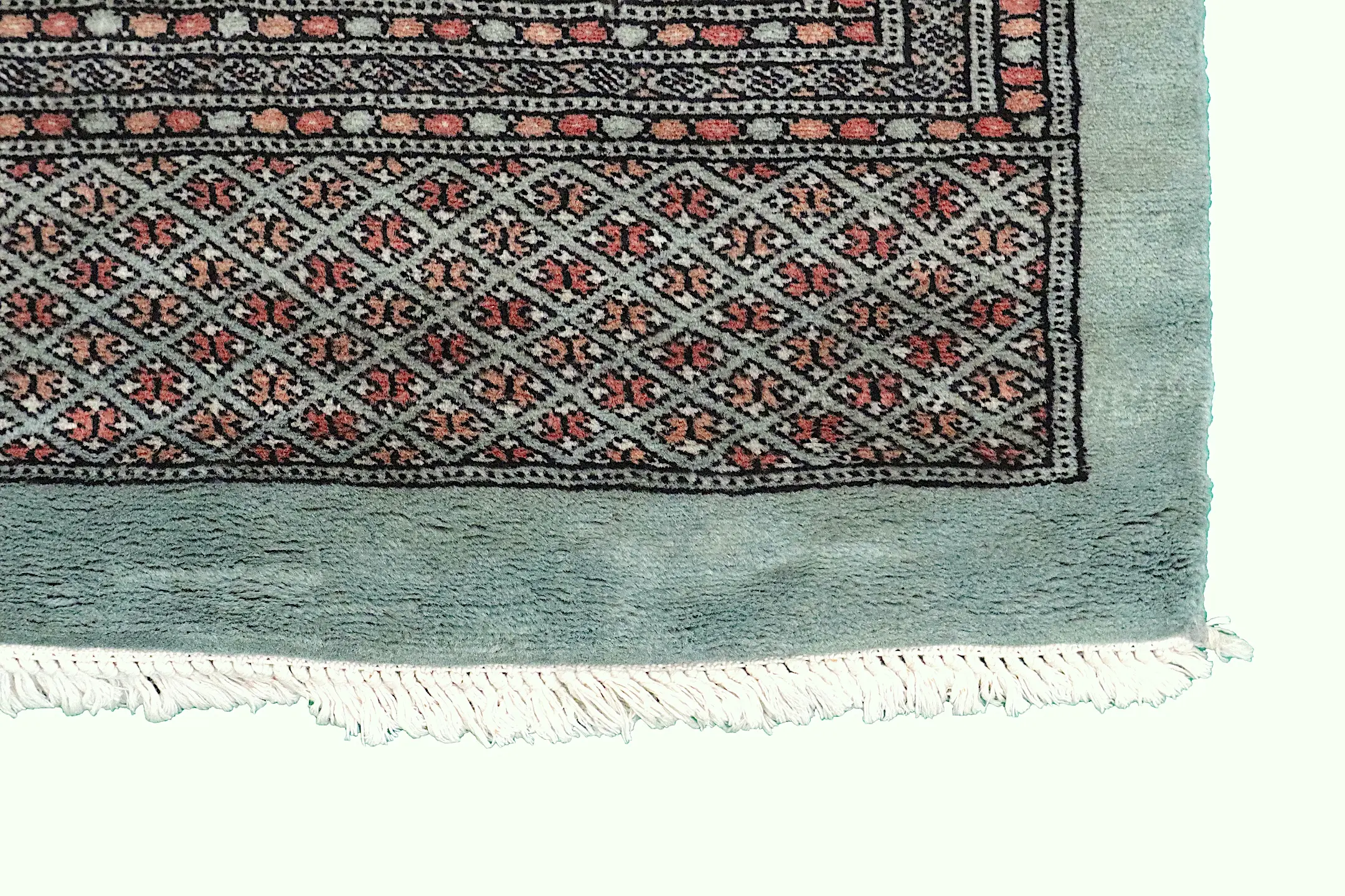 Fine Bokhara Rug BOK035042 547 x 370