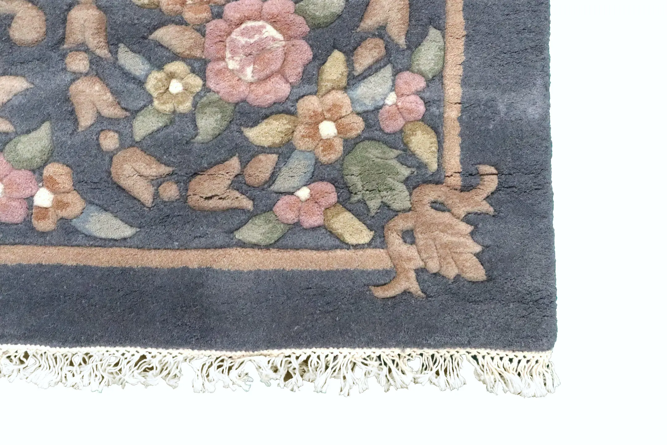 Mahal Indian Rug - Grey & Cream - Handknotted Floral design Indian rug MAH035021 559 x 365