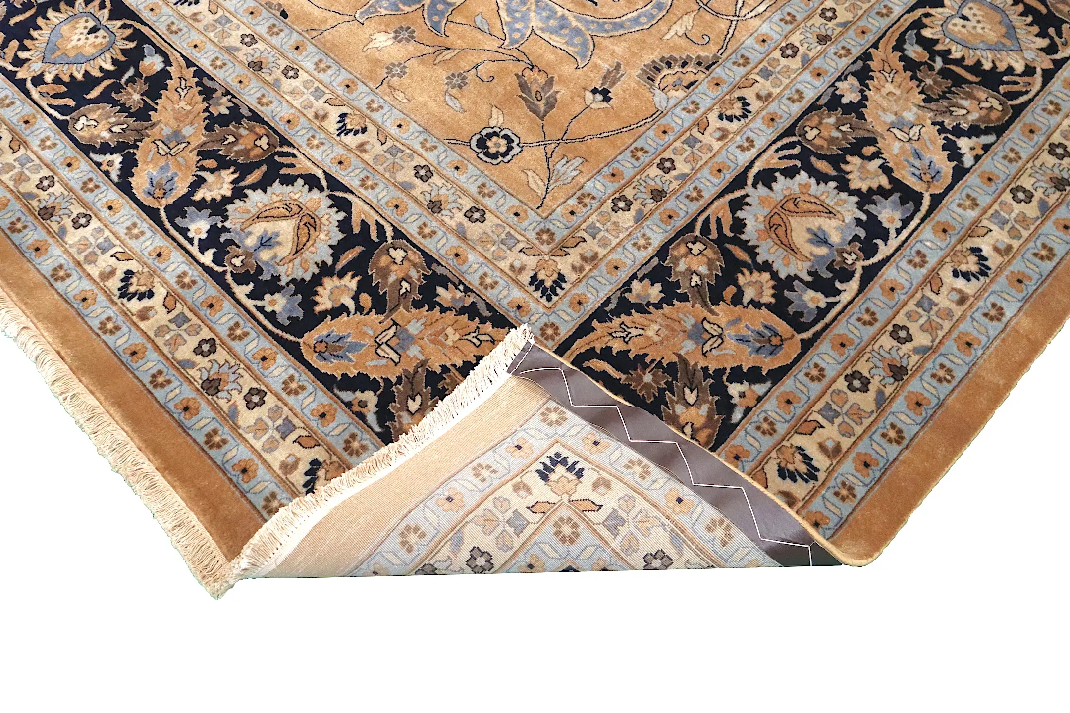Very Fine Indo Persian Design Rug IPF035003 554x368