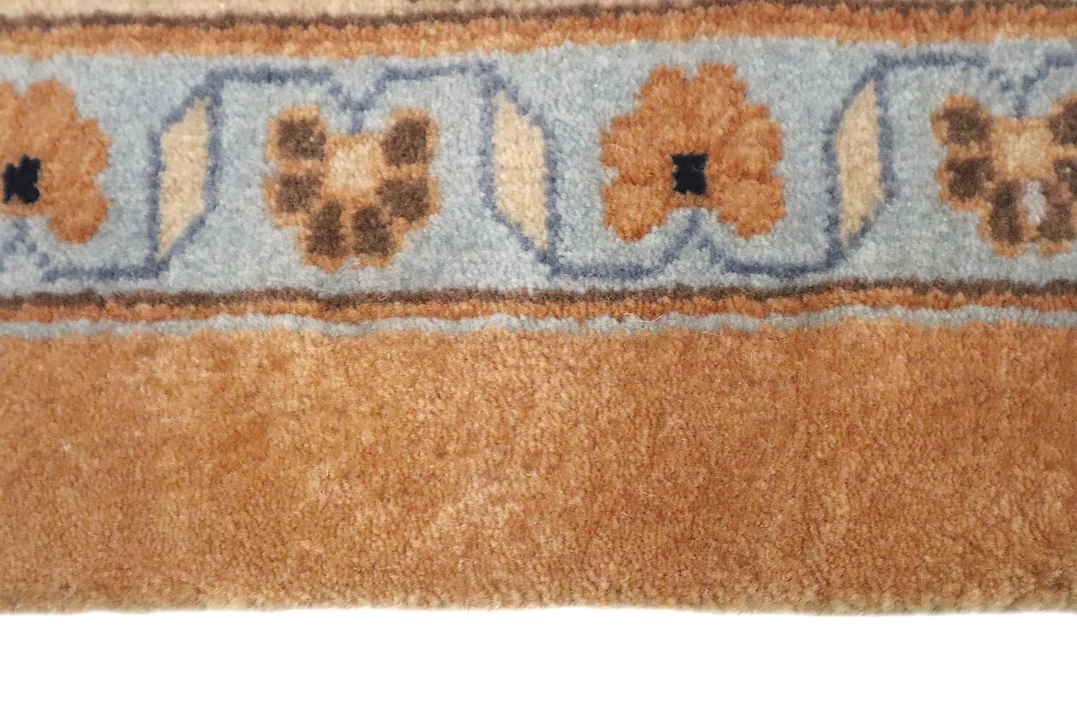 Very Fine Indo Persian Design Rug IPF035003 554x368
