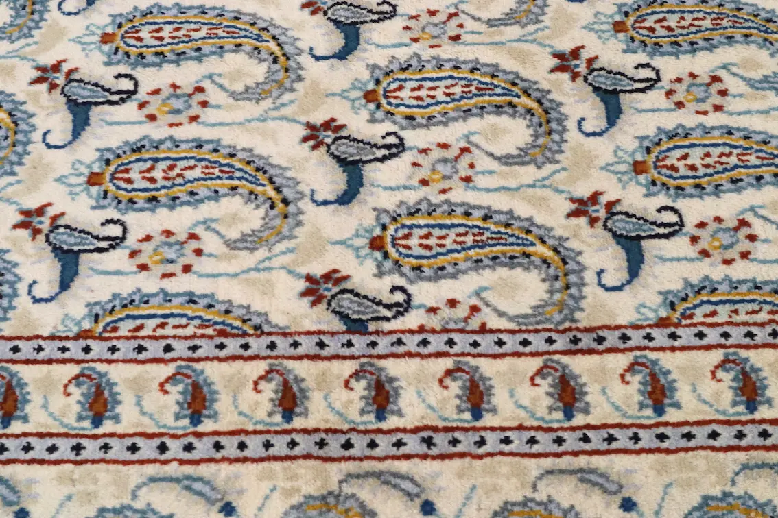 Persian Keshan Rug KES029044 398x307