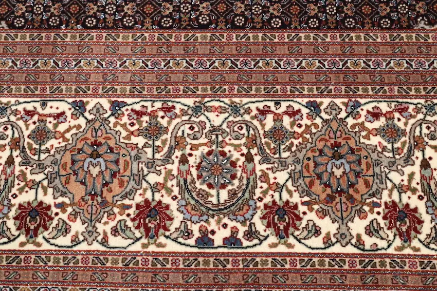 Persian Mahi Tabriz Rug QMT029104 397x298