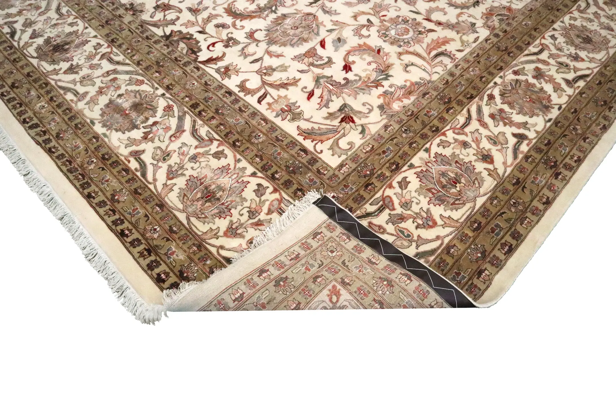 Very fine indo Persian - Cream - Handknotted rug with Persian design IPF035006 556 x 362