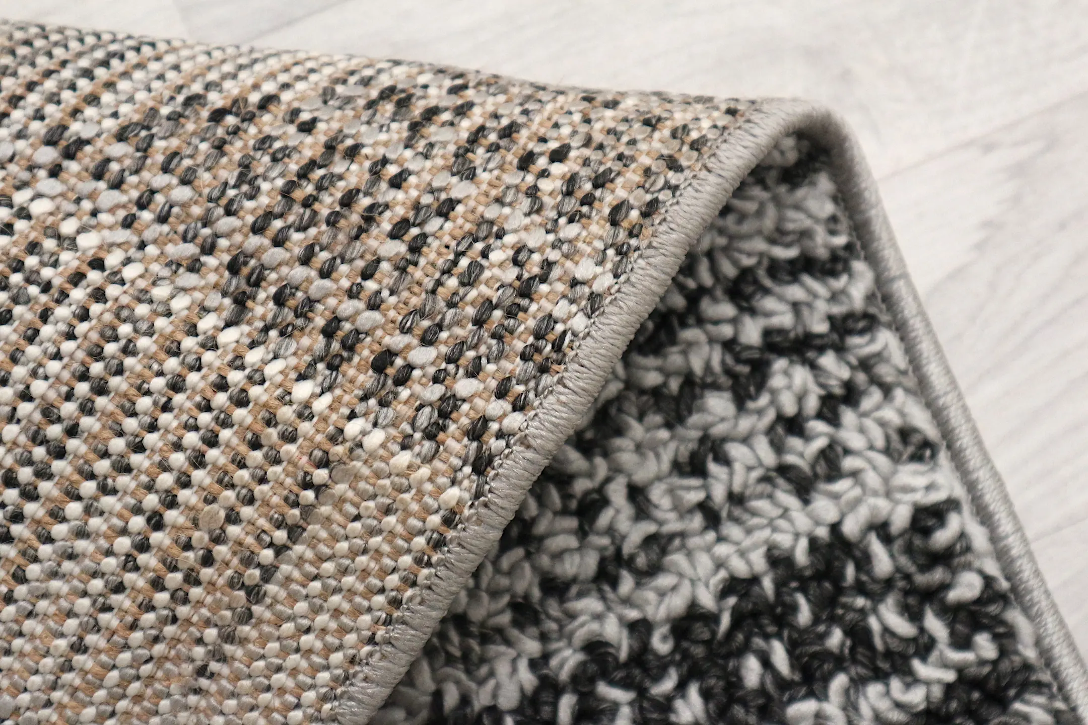 Lippa Skandi Rug - LKA002