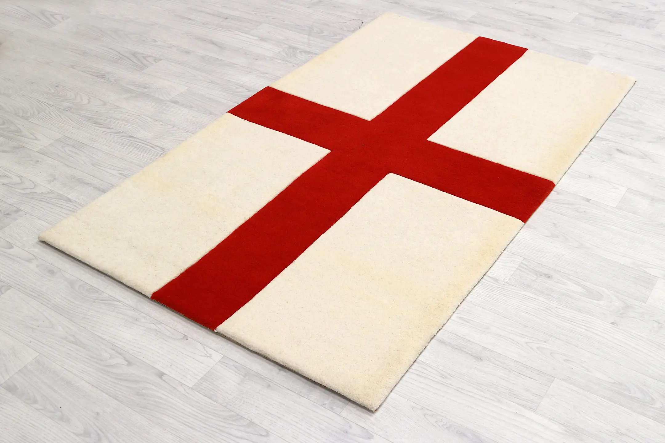 Laura jade England Flag rug. LFLENG