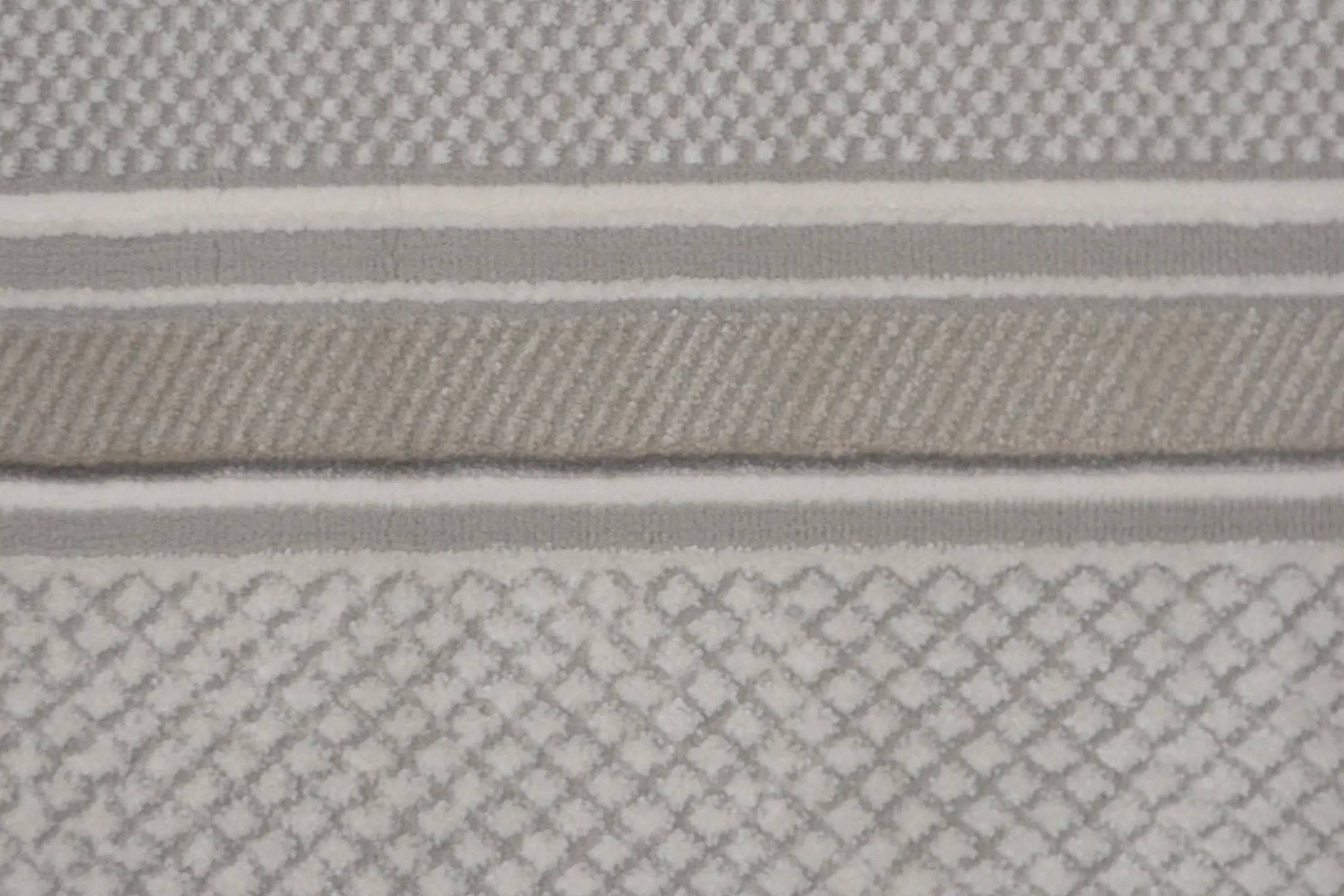 Turkish Machine Woven Oyster rug NOY002