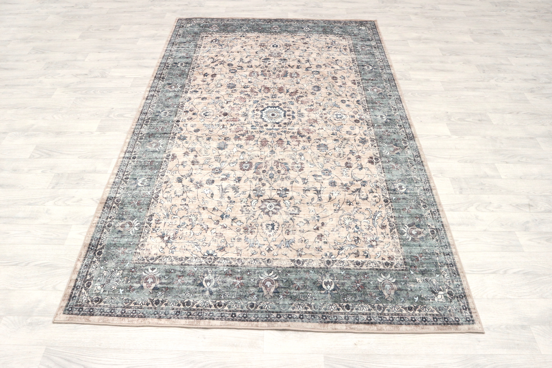 Machine woven Kaydon washable rug NWA009