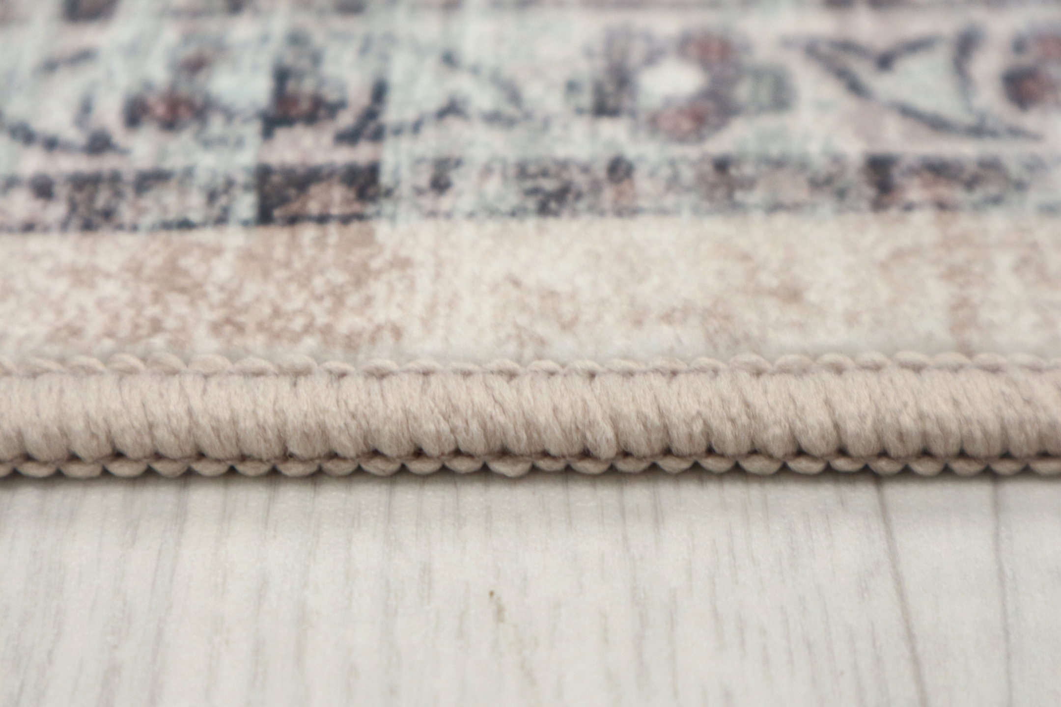Machine woven Kaydon washable rug NWA009