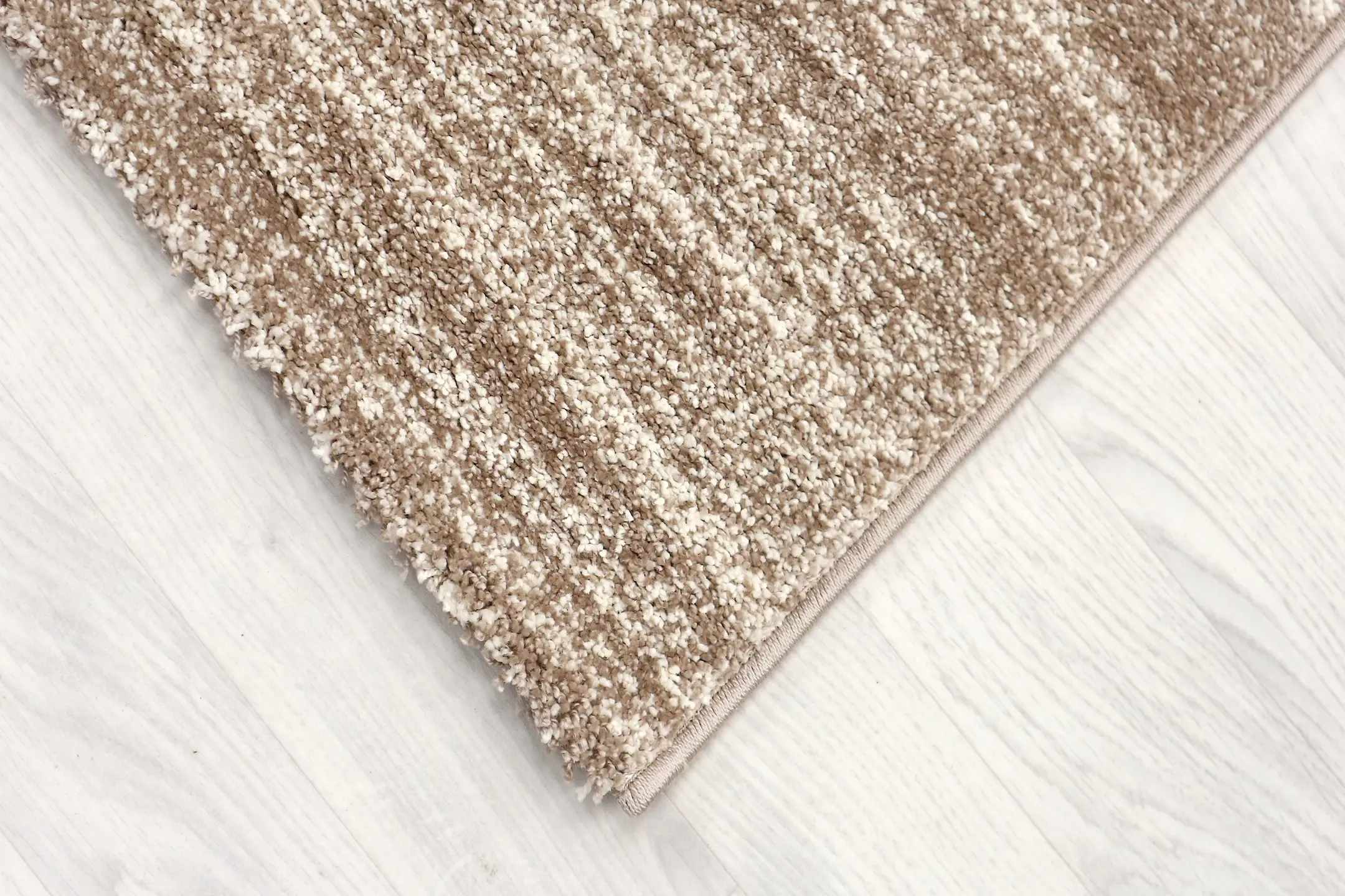 Grace Machine woven rug NGR002
