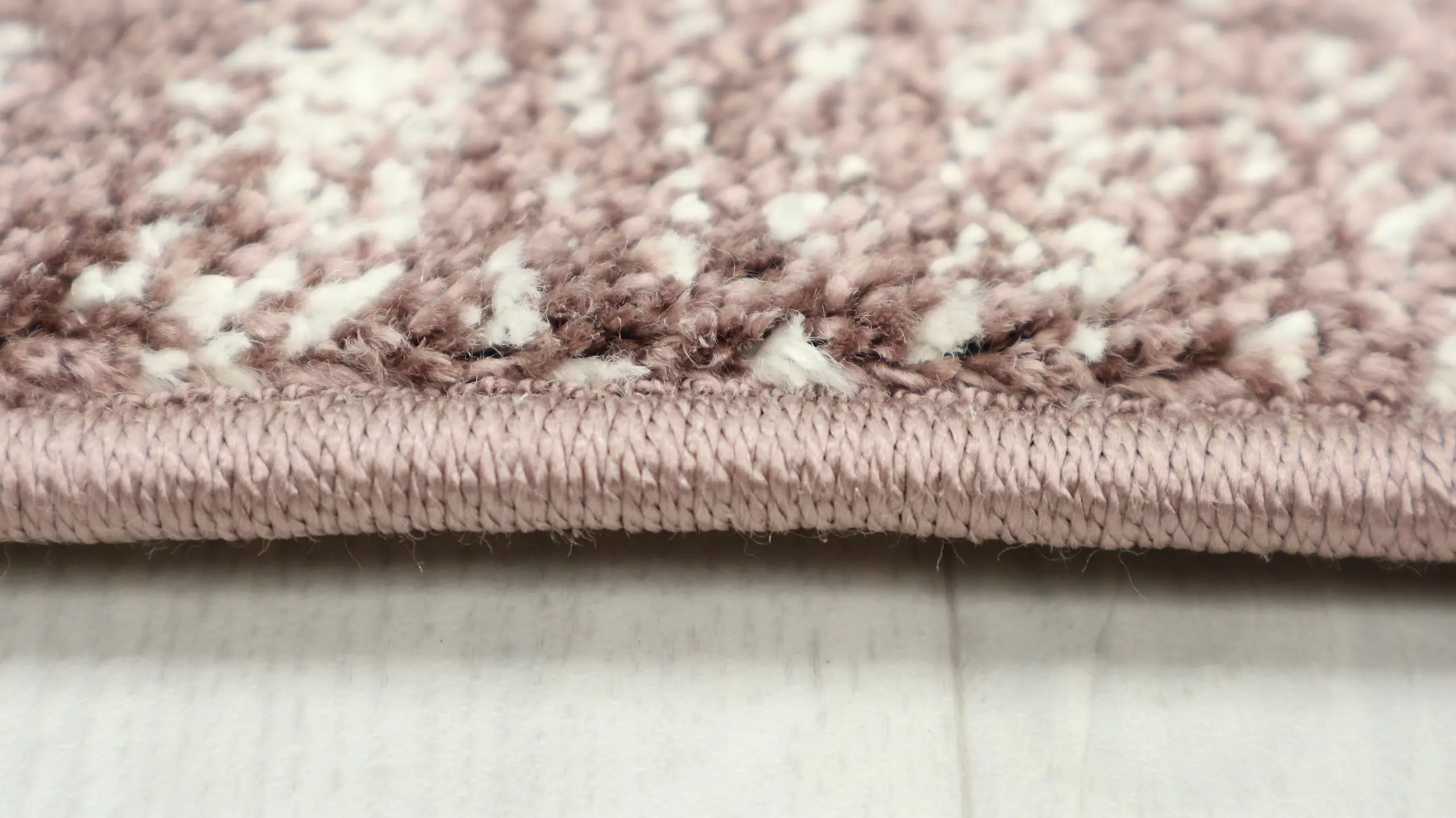 Grace Machine woven rug NGR003