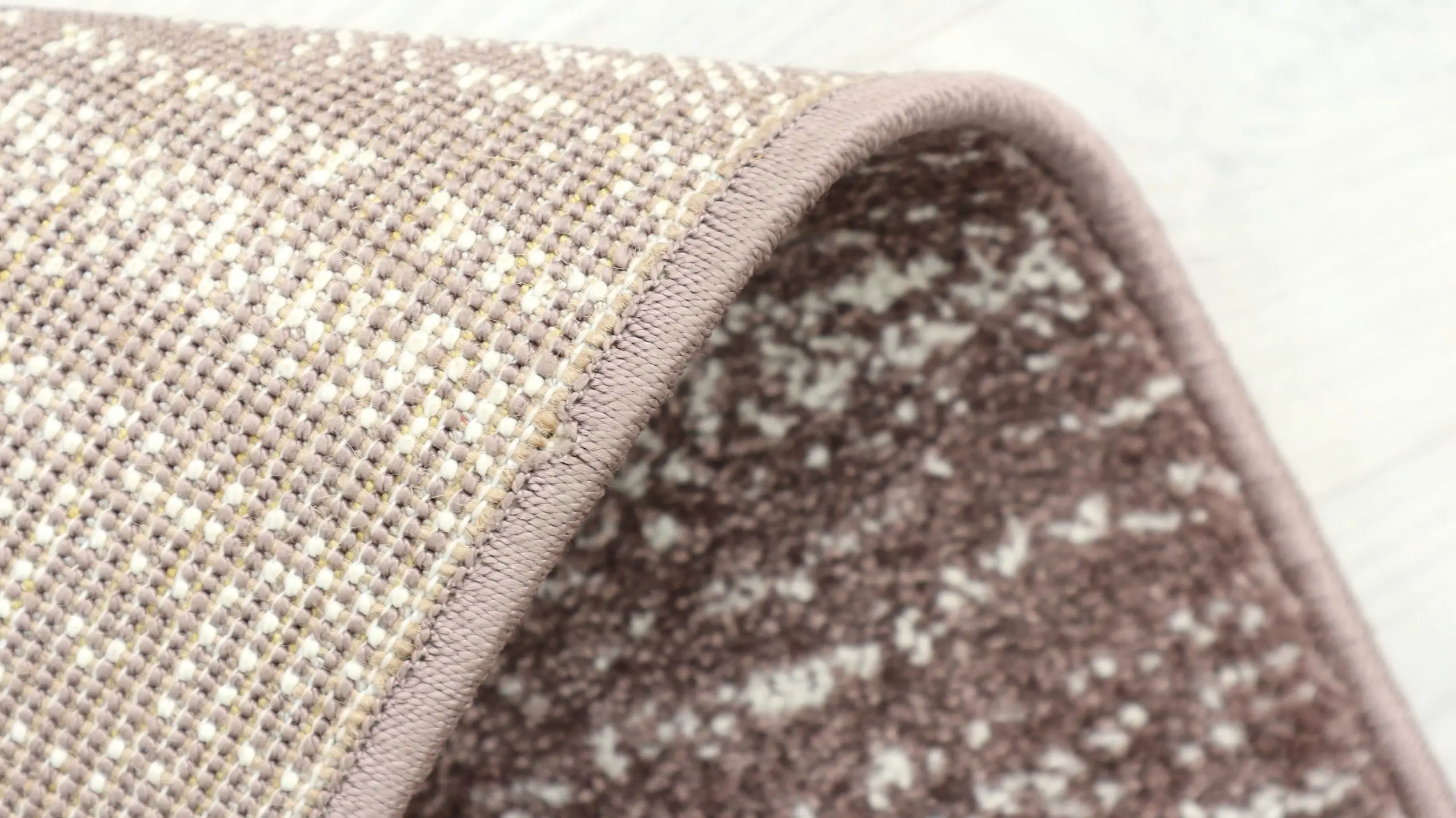Grace Machine woven rug NGR003