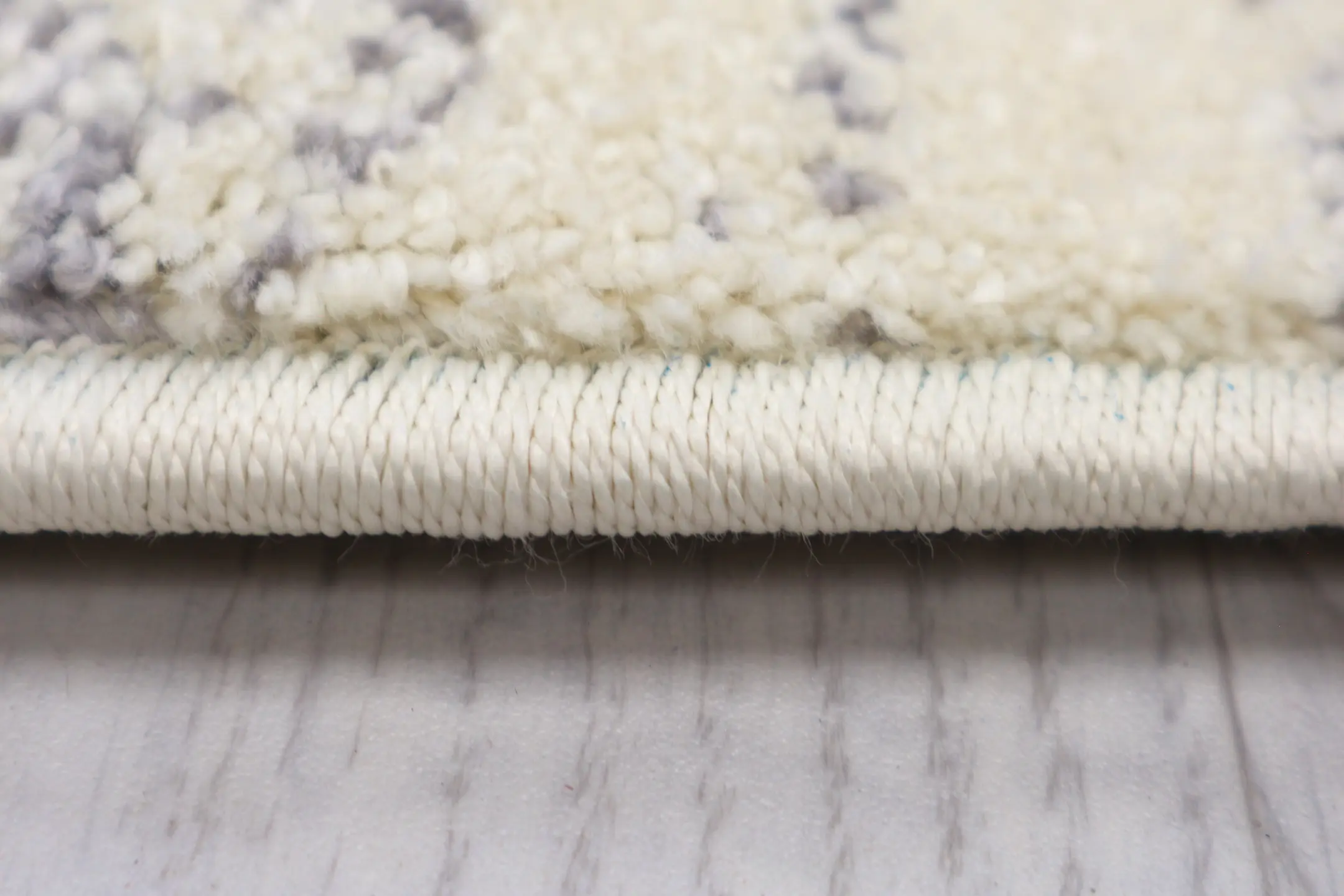 Grace Machine woven rug NGR005