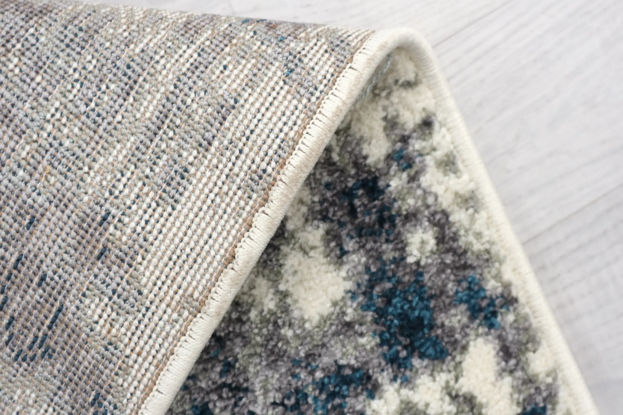 Grace Machine woven rug NGR006