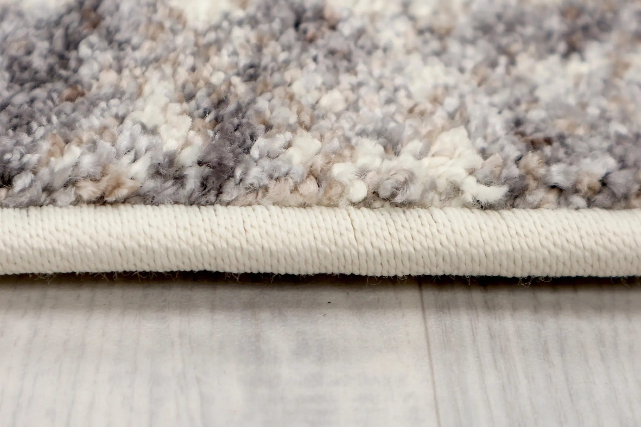 Grace Machine woven rug NGR007