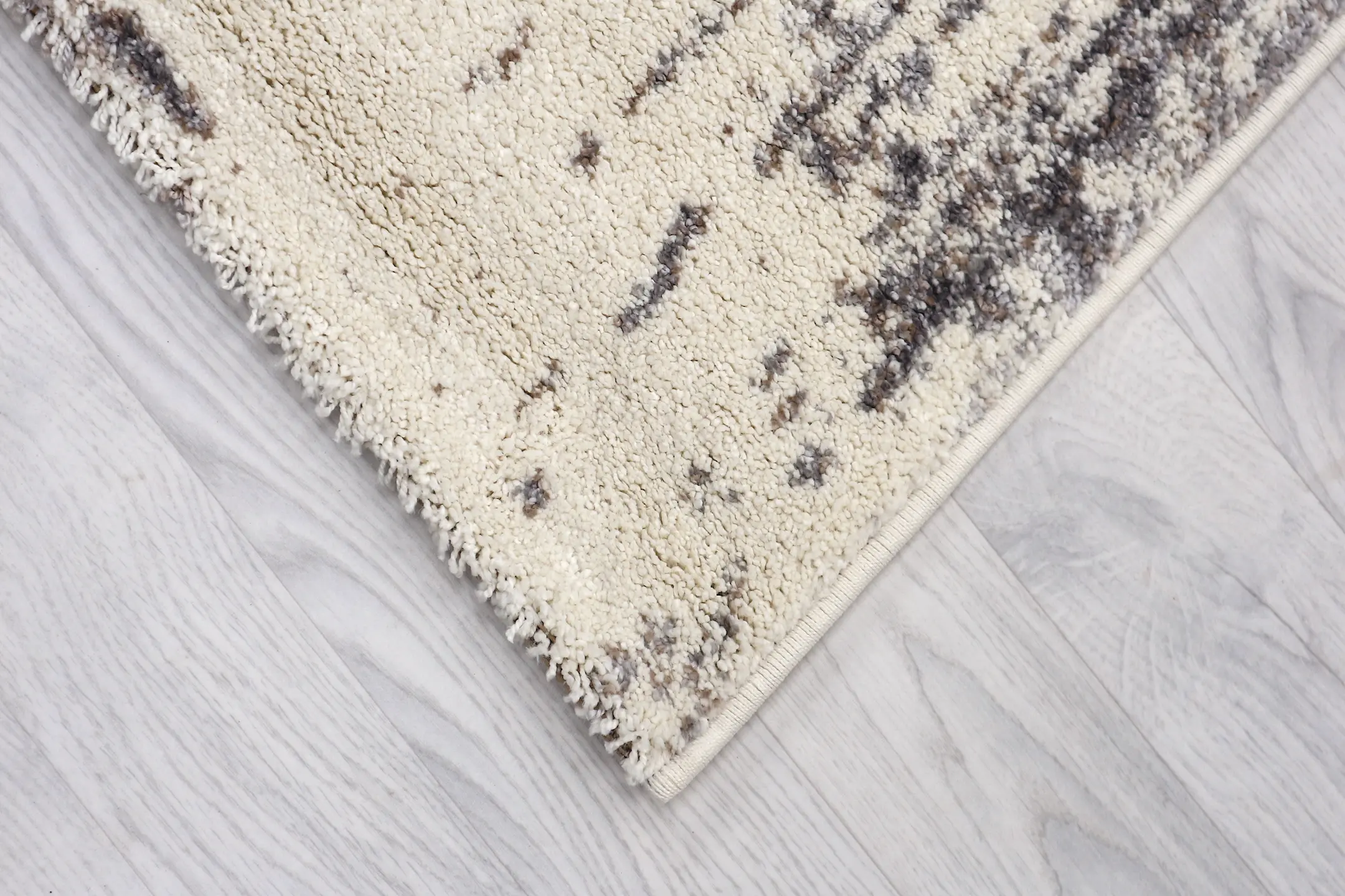 Grace Machine woven rug NGR007