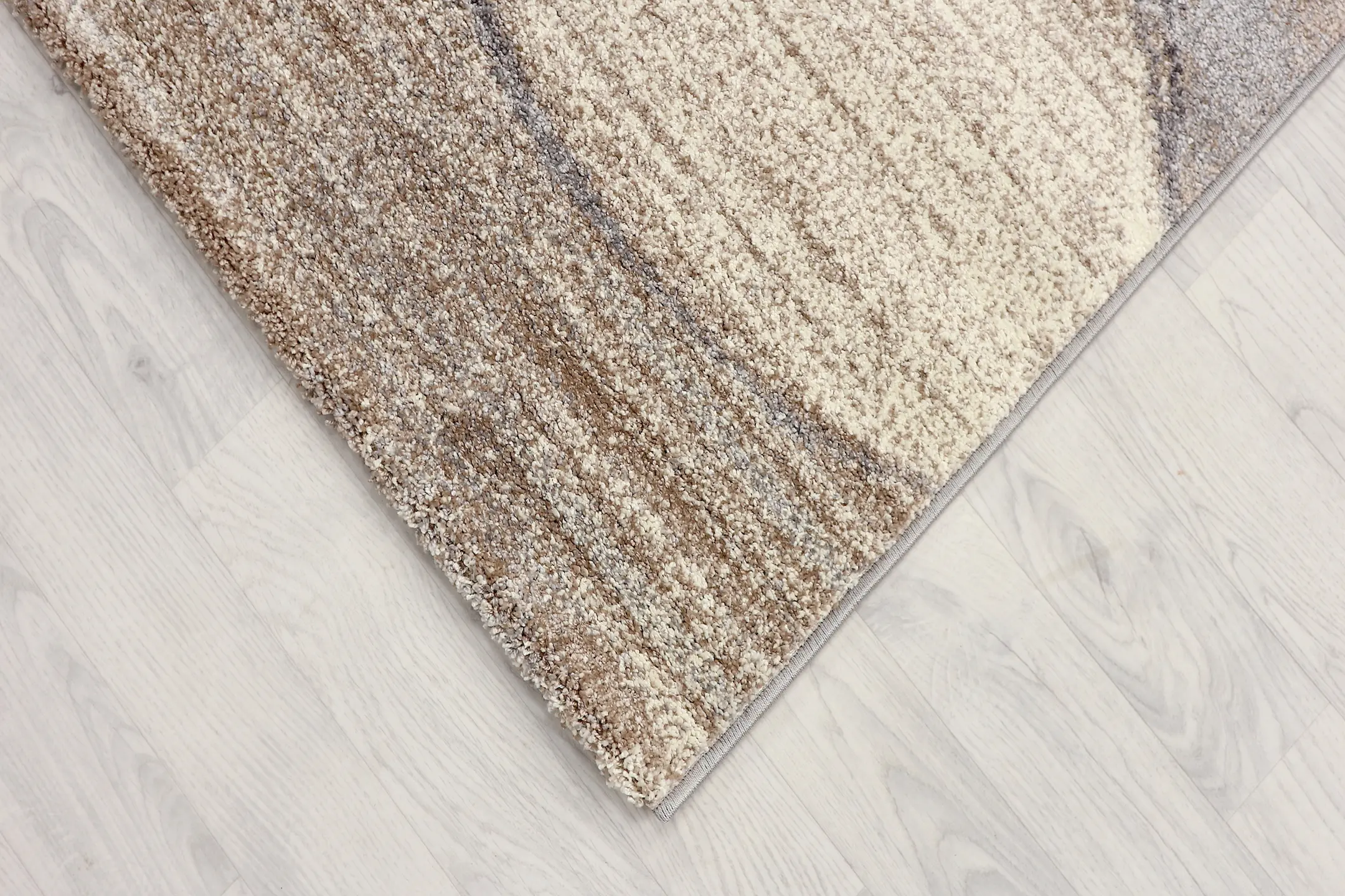 Grace Machine woven rug NGR009
