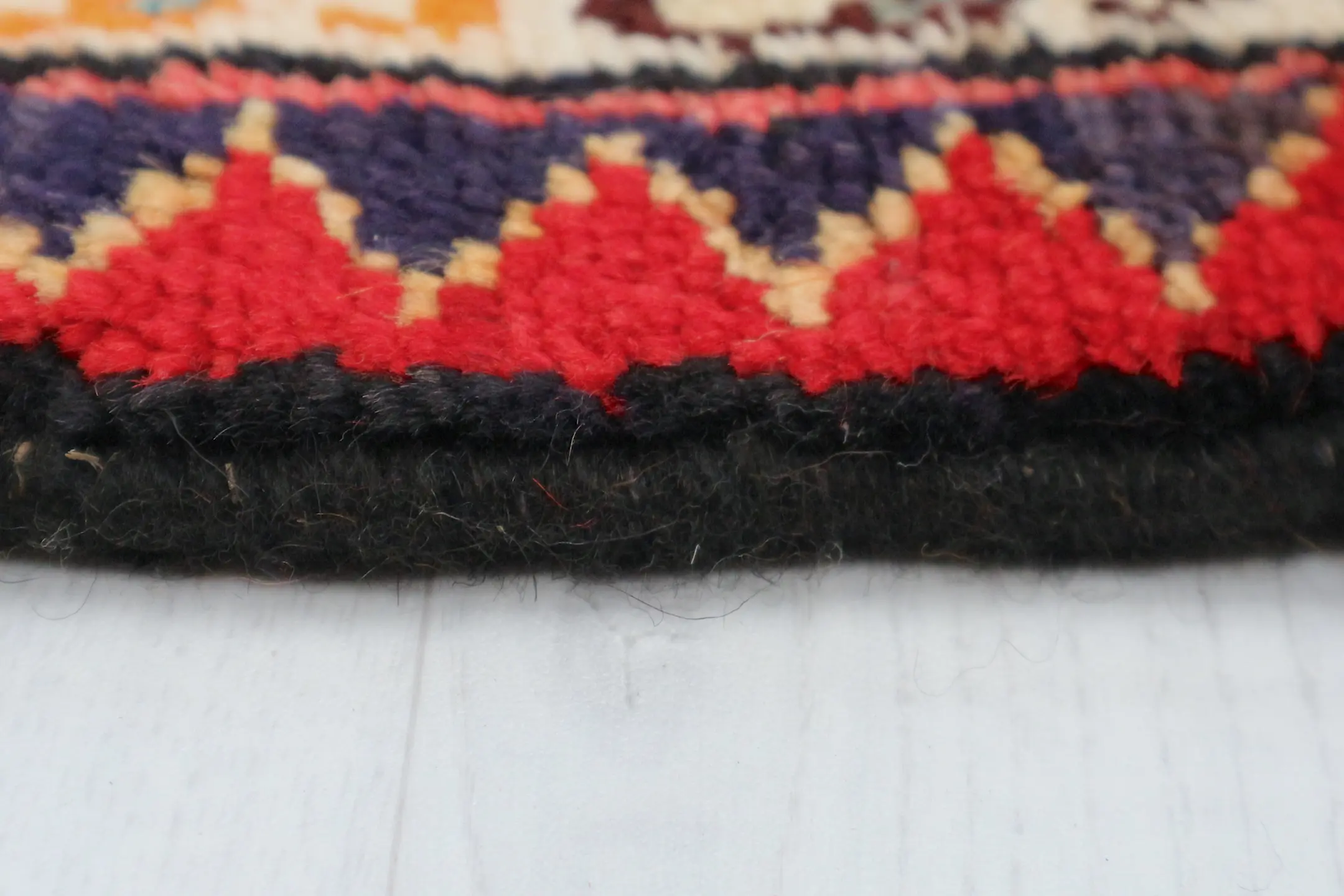 Persian Hamadan Rug HAM019000 241 x 139