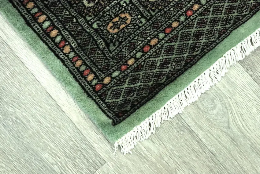 Fine Pakistan Bokhara Rug - Green - Handknotted 100% wool Bokhara rug BOK042