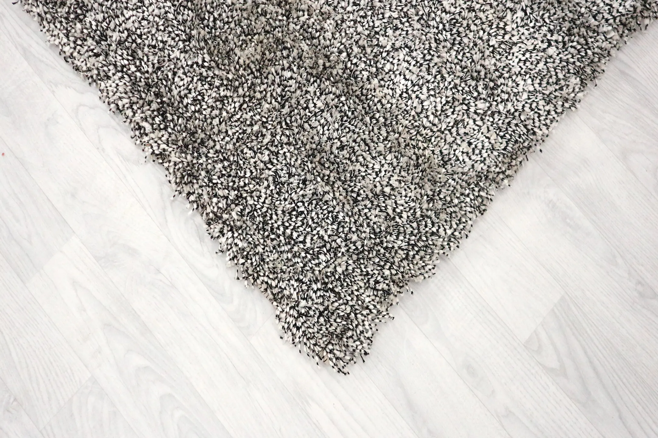 Bublina Shaggy Rug ILSB47