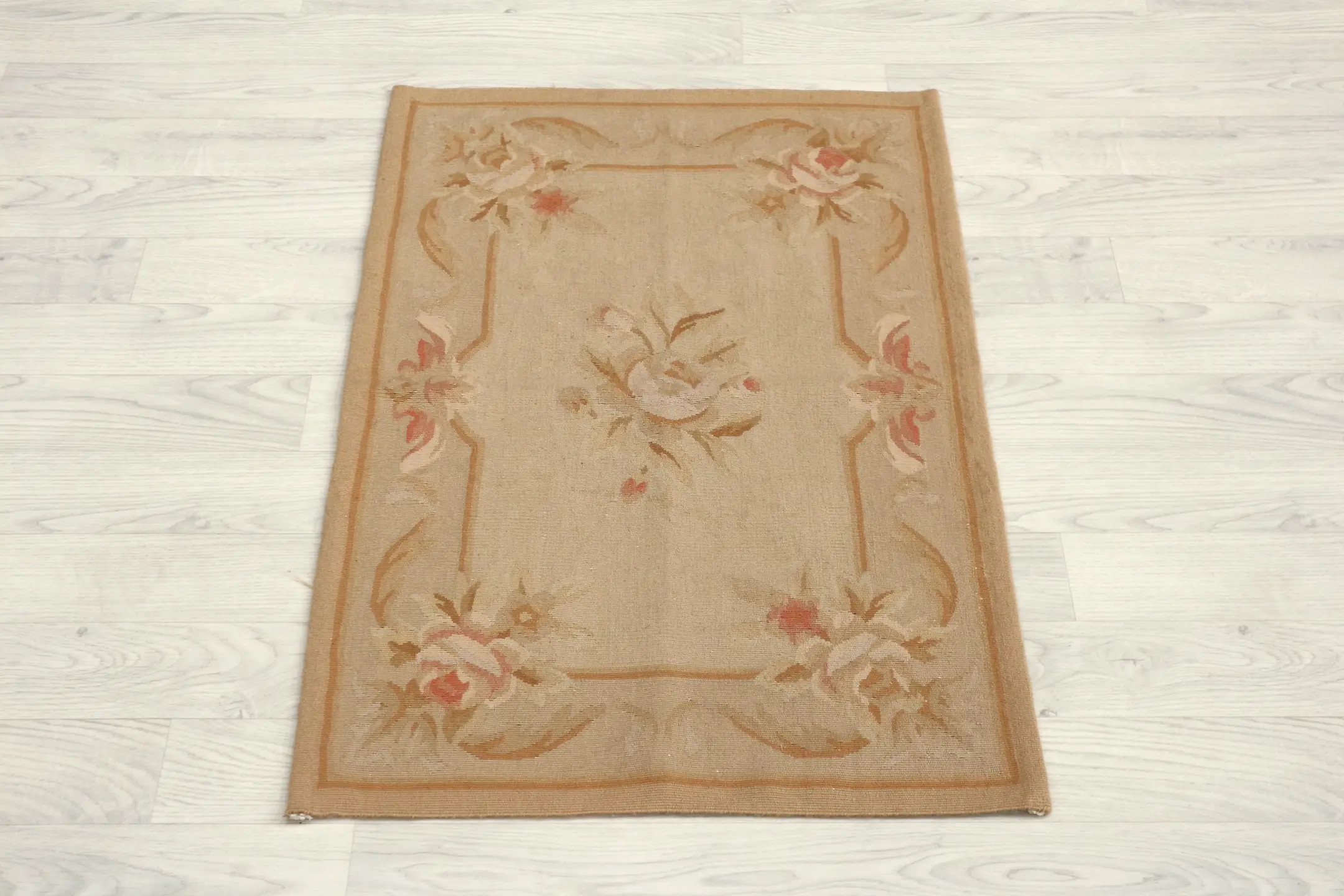 Chinese Aubusson Needlepoint Rug CAU006401 94 x 62
