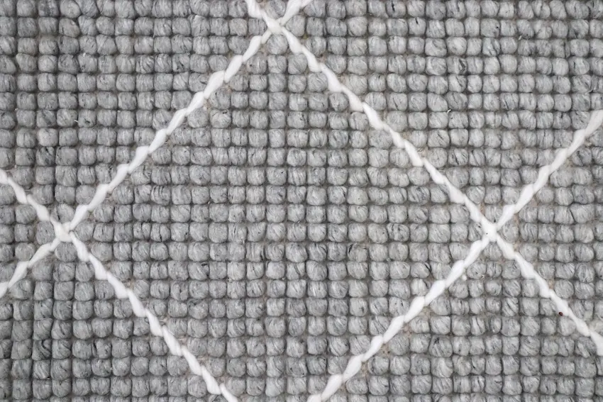 Plaited Rug - Grey - Plain 100% wool rug with Plaited design ILE008