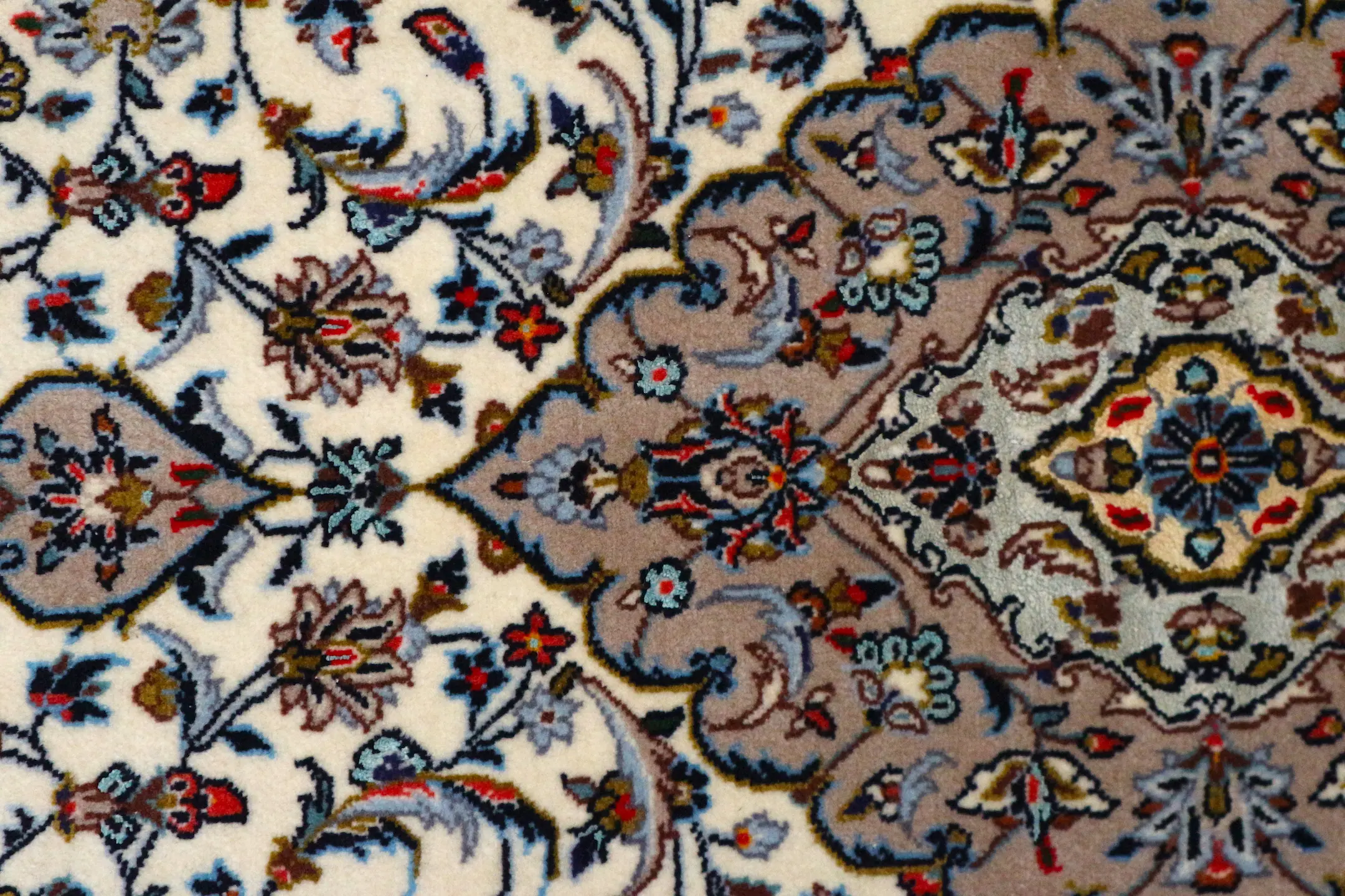 Persian Heriz Rug KES020F44 222x144