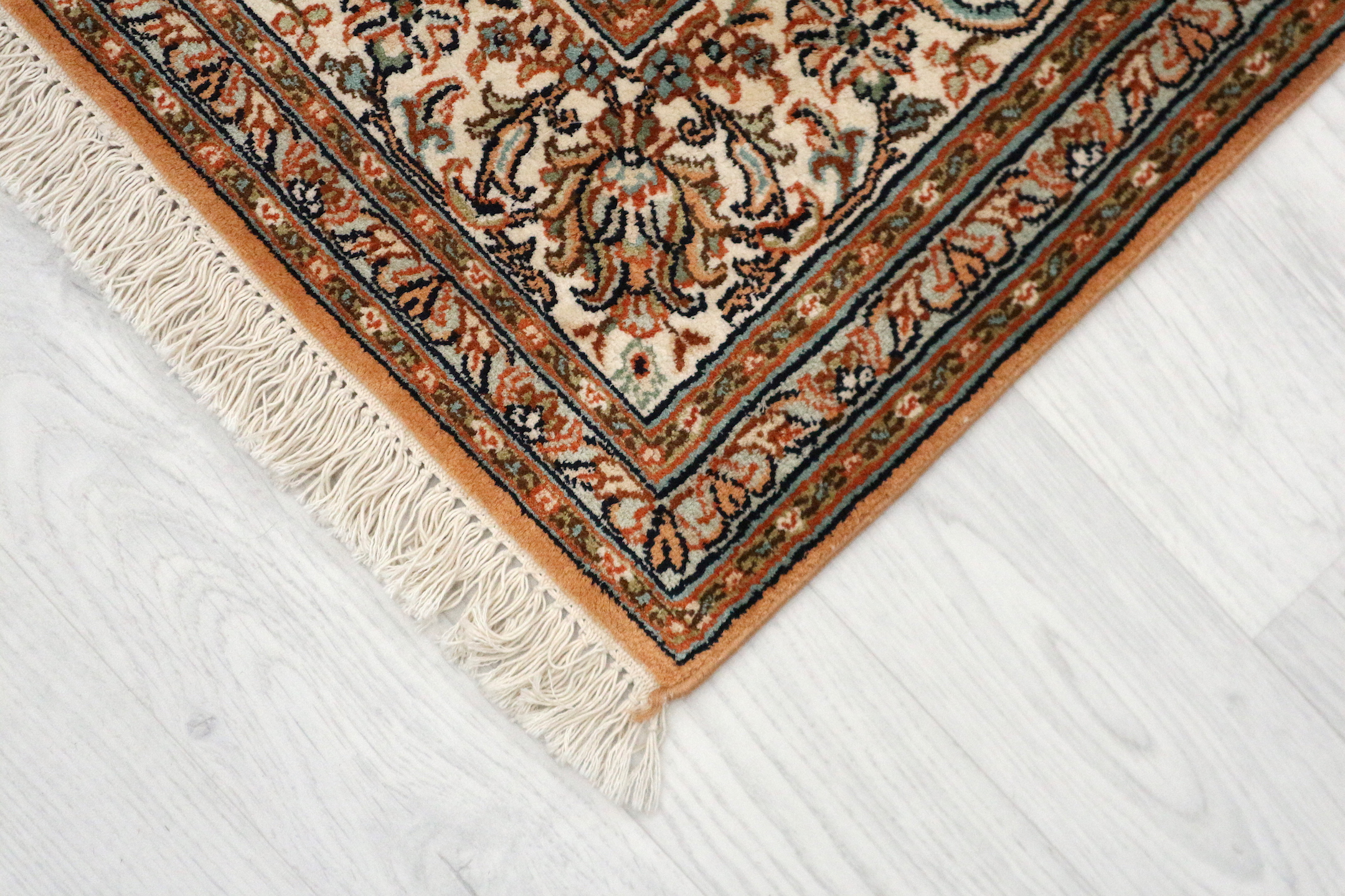 Kashmir Silk Rug KSK018075 180x/123