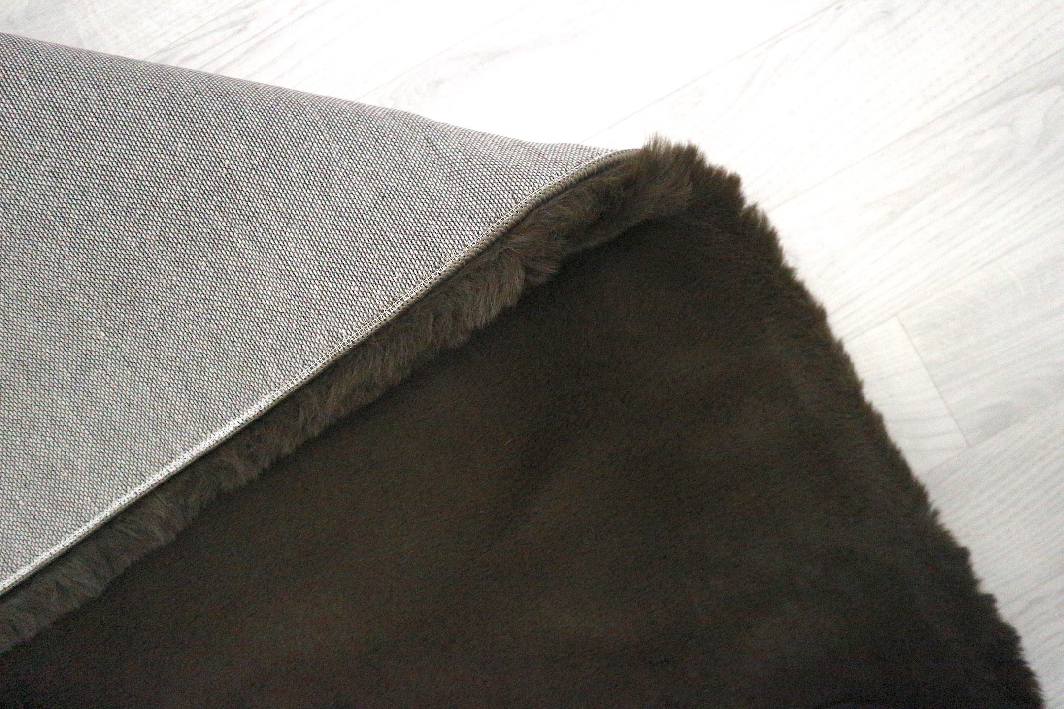 Plush Shaggy Rug NPL003