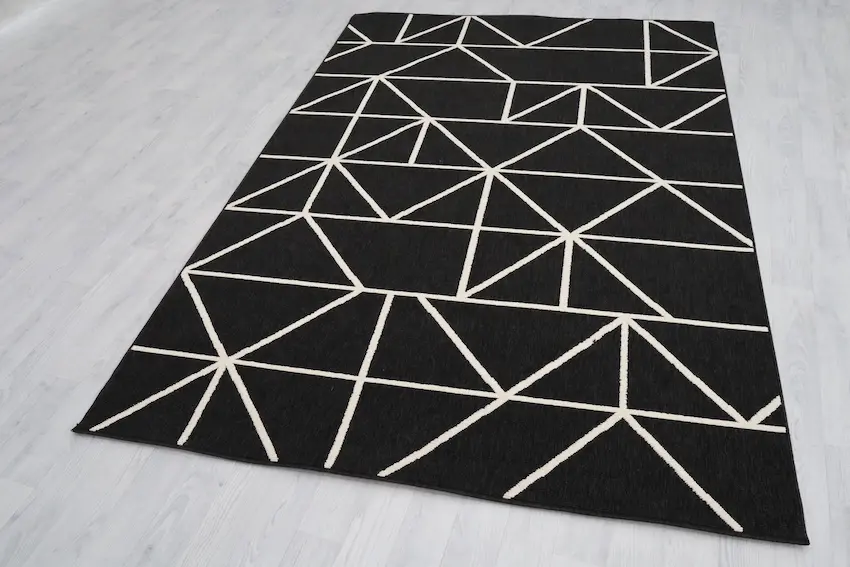 Outdoor rug - Black - Geometric Design ZBE019