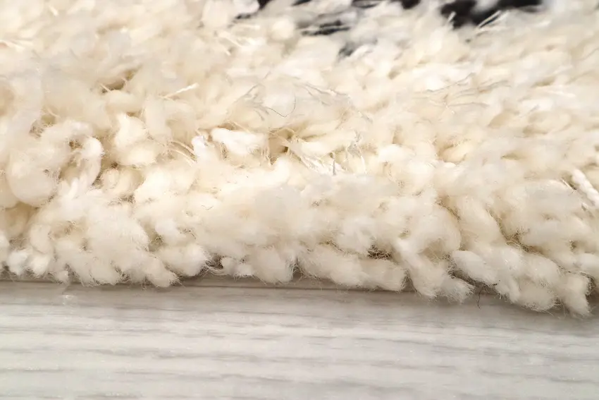 Shaggy Rug - Cream ZBK009