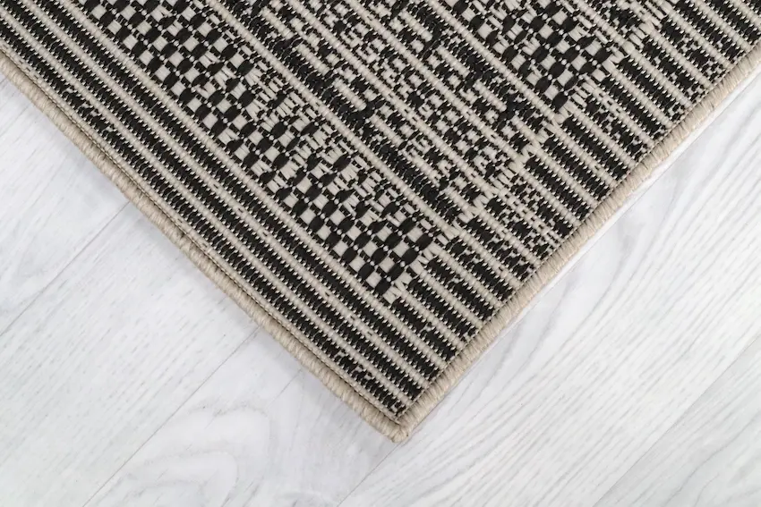 Outdoor rug - Neutral & Black - Pillar Design ZBR001