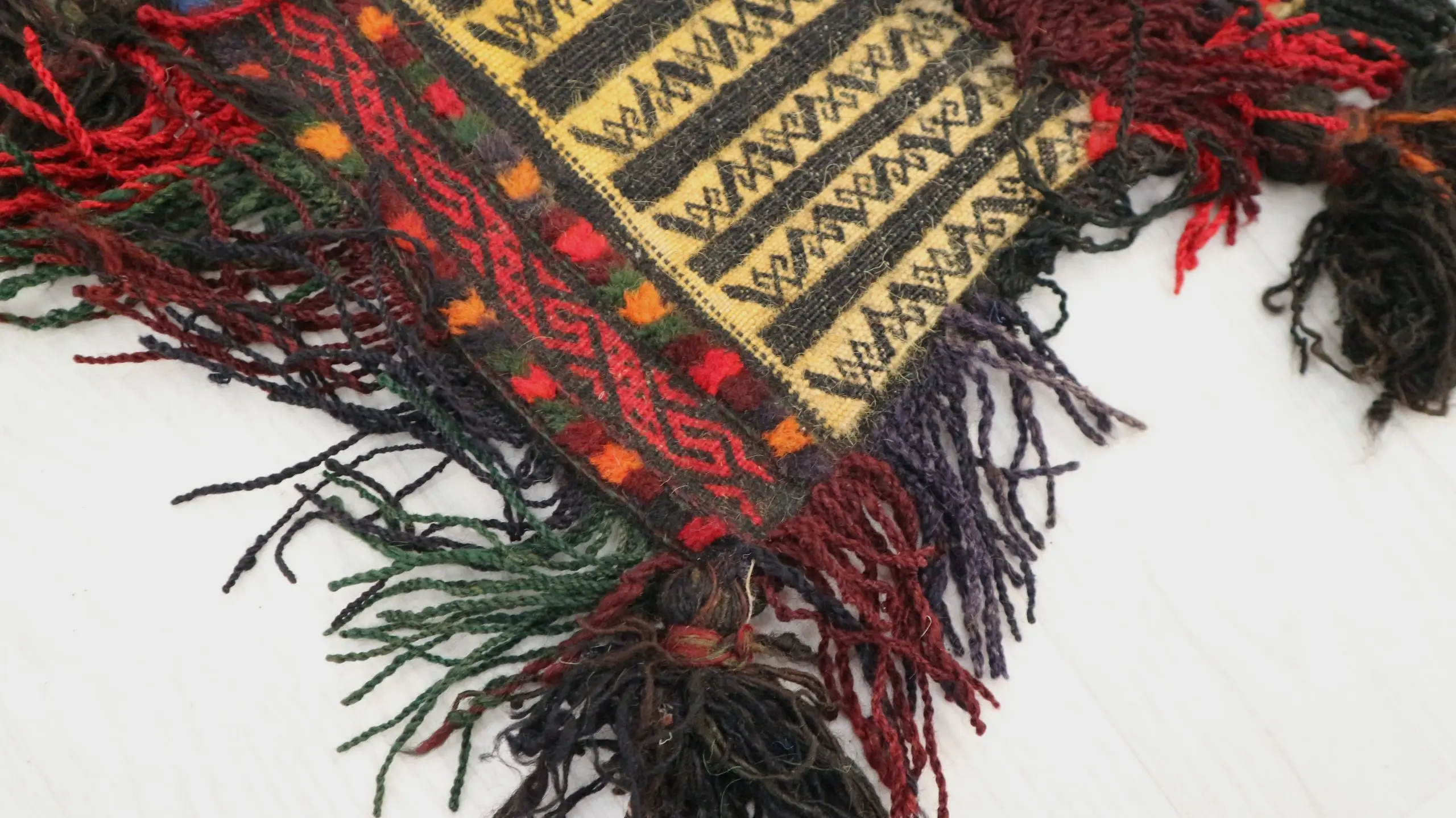 Fine Afghan Handknotted Bag - AFG001BAG 41 x 39 H