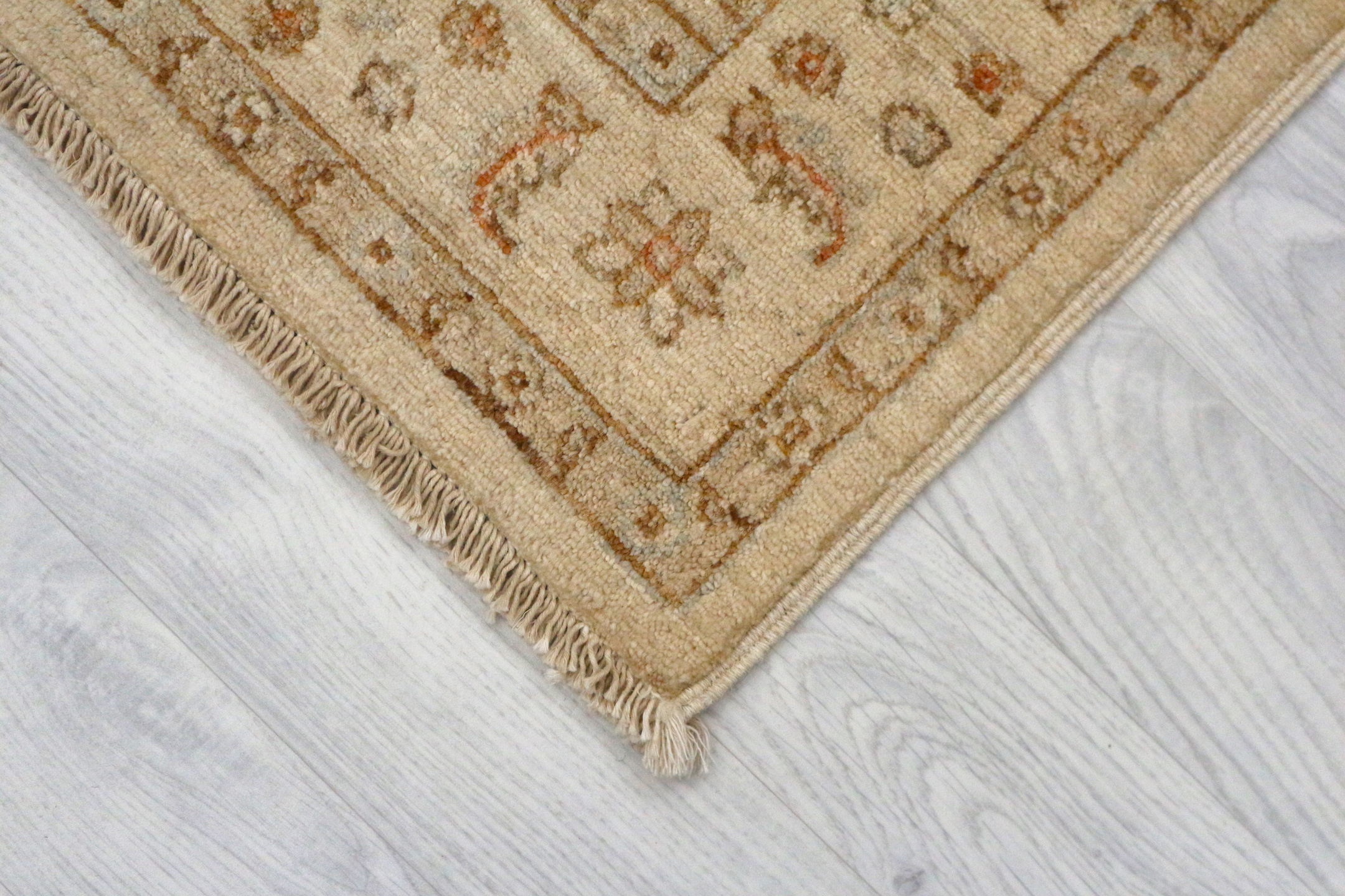Afghan Veg Dye Rug AVE008075 105x74