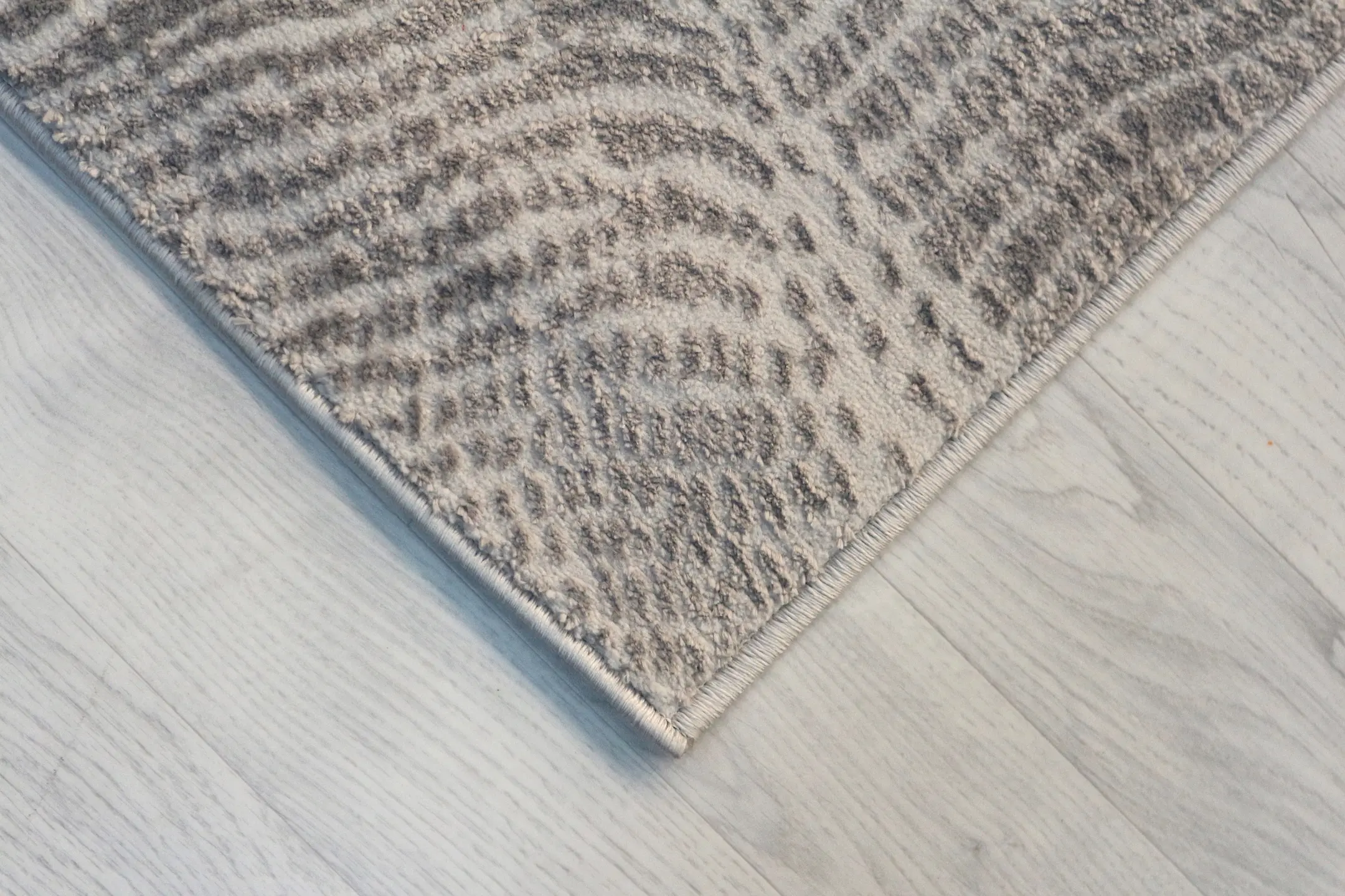 Whirl Collection Machine Woven NWH002