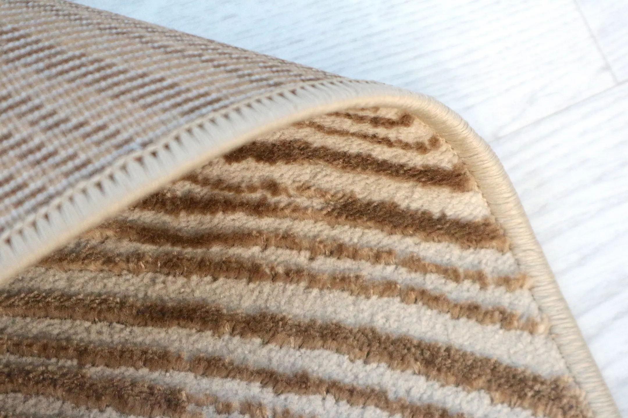 Whirl Collection Machine Woven NWH005