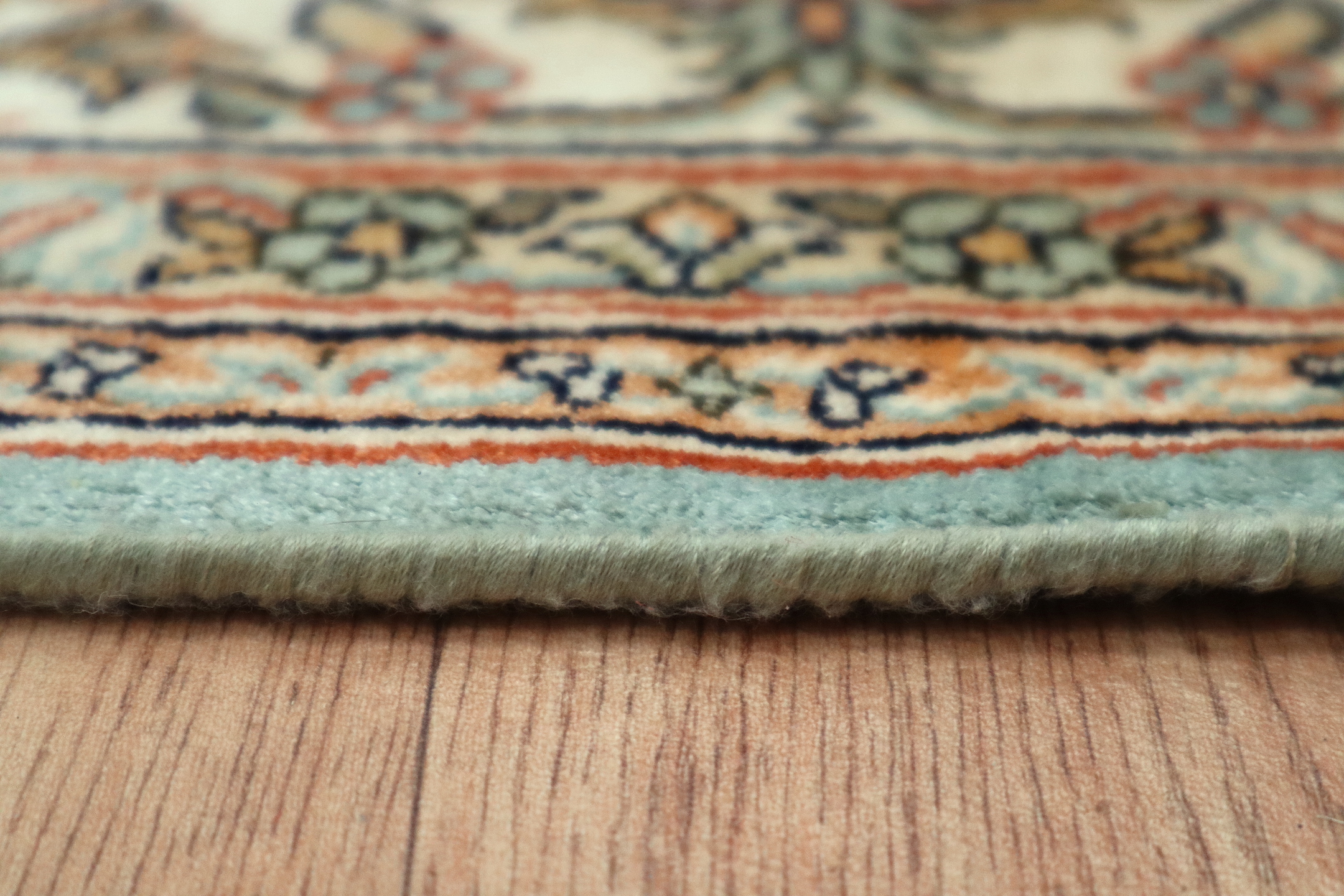 Kashmiri Silk Rug KSK018099 186 x 125