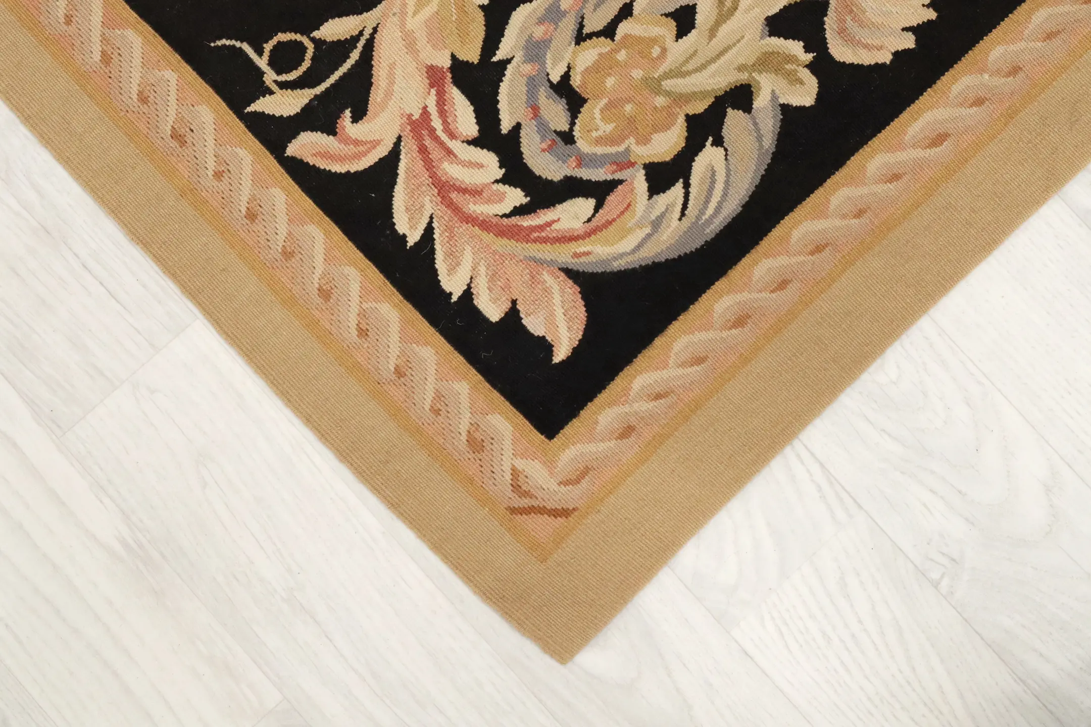 Chinese Tapestry Needlepoint Rug Wall Hanging CAU018000 190 x 122