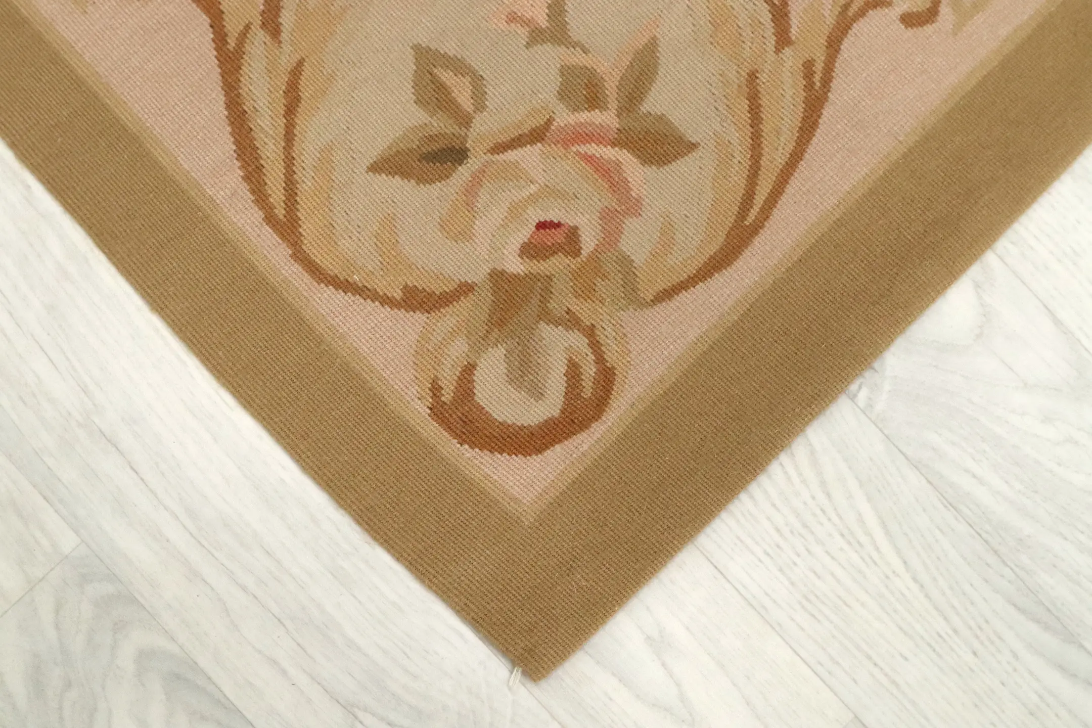 Chinese Aubusson Needlepoint Rug CAU018404 185 x 123