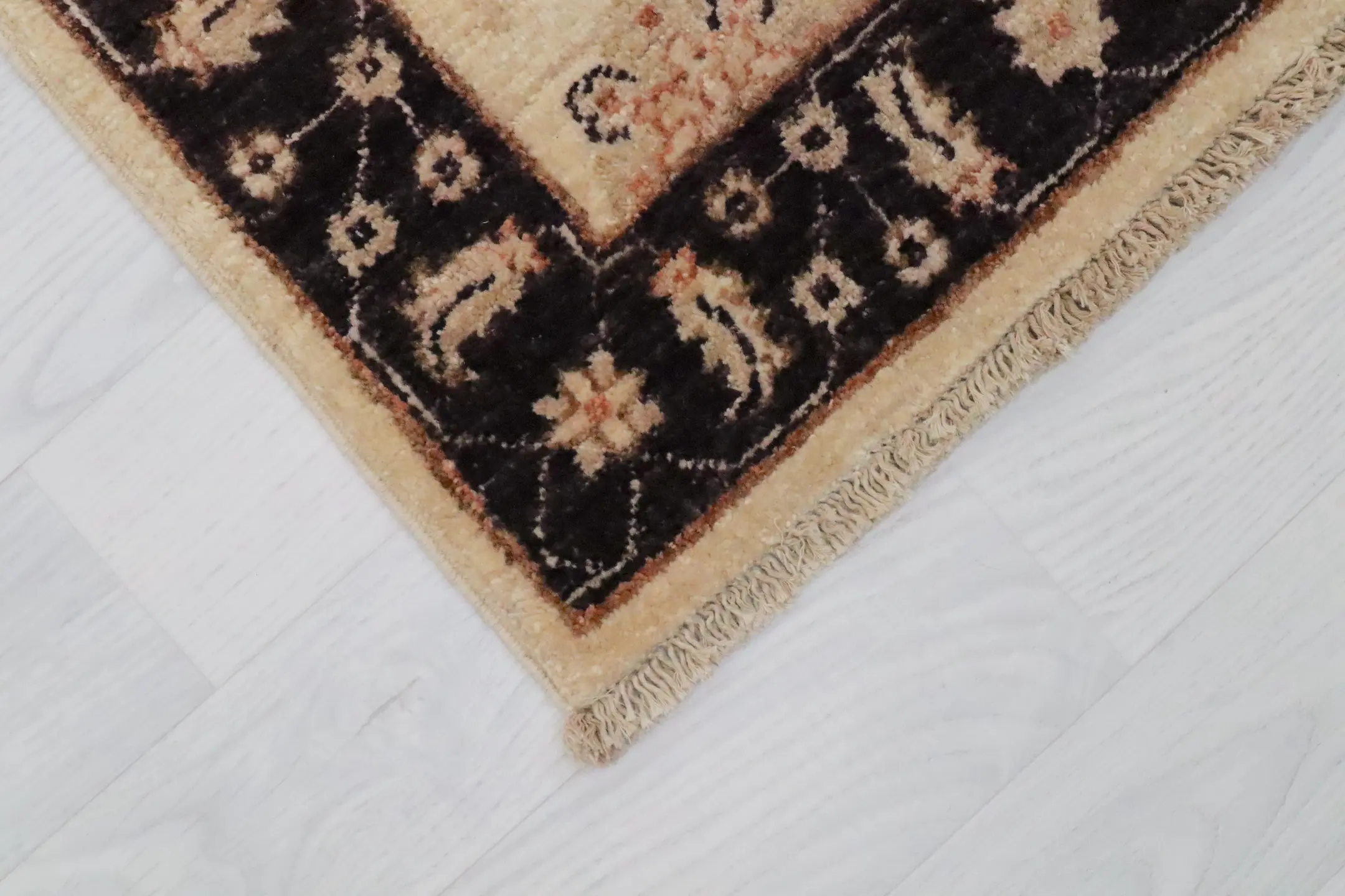 Afghan Veg Dye Rug AVE007029 117x58