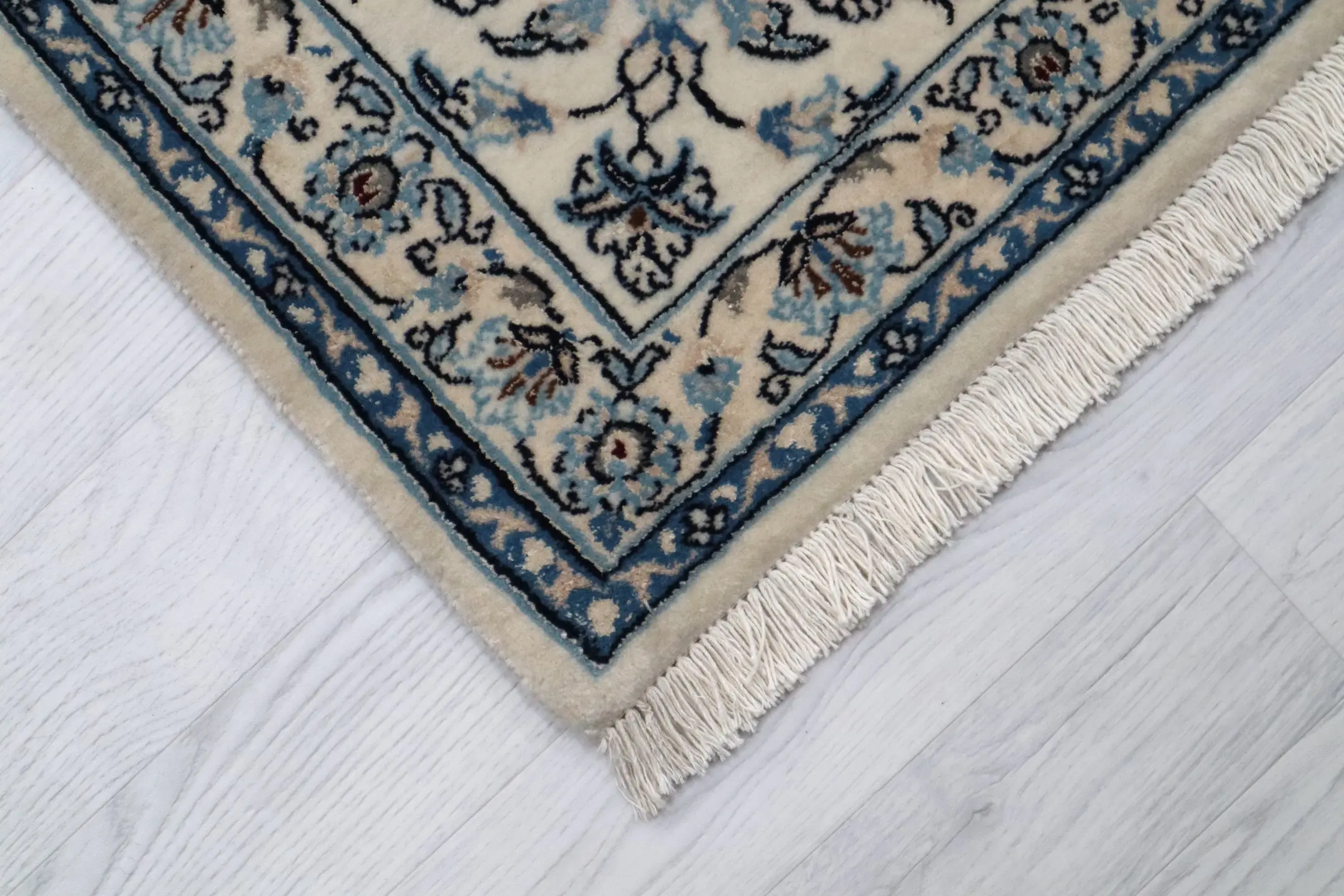 Persian Nain Rug PNA027F46 3.50 x 2.47