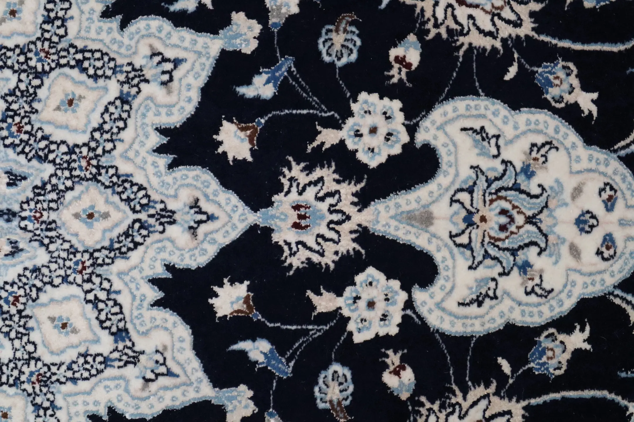 Persian Nain Rug PNA027F46 3.50 x 2.47
