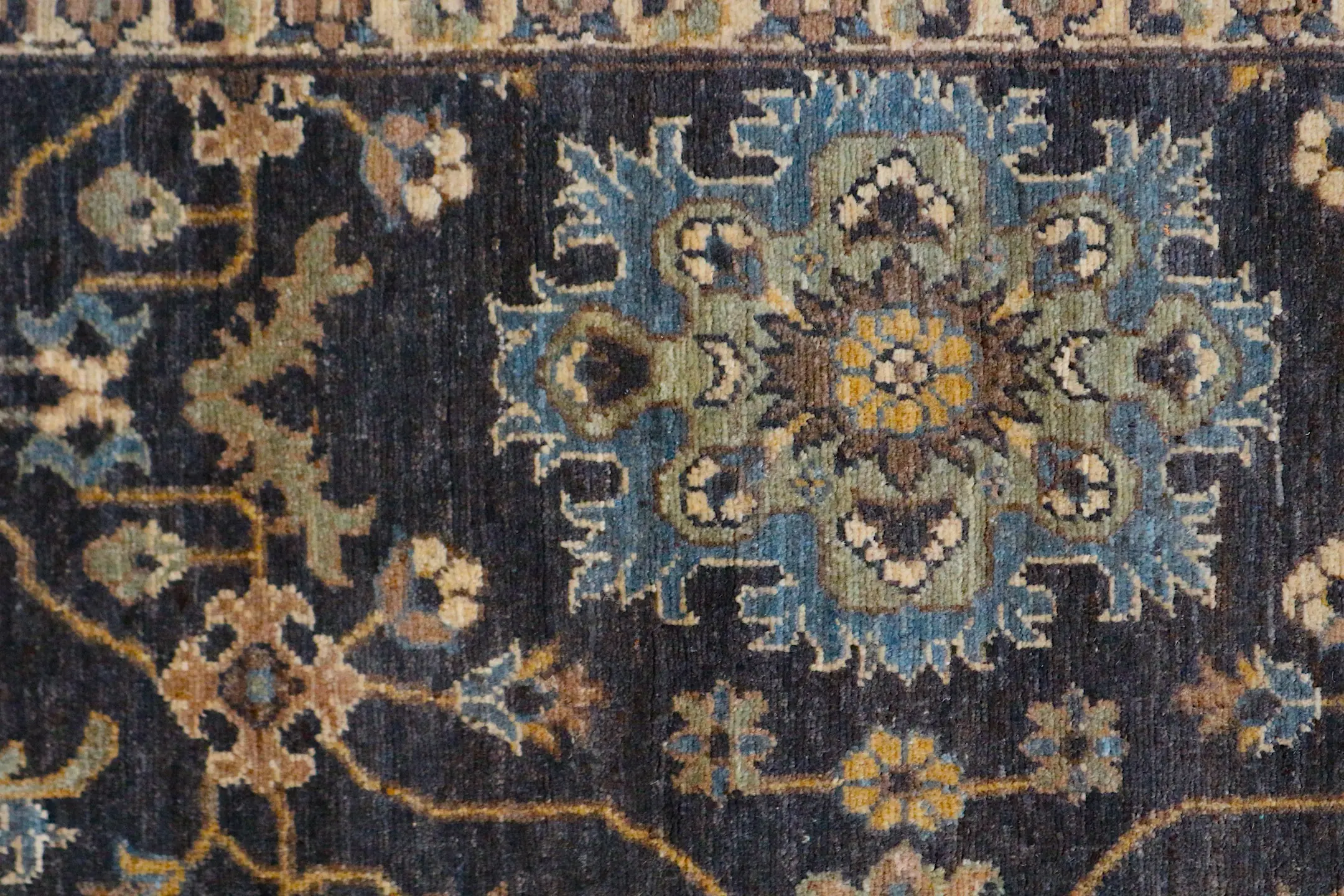 Afghan Rug AVE023F72 295x205