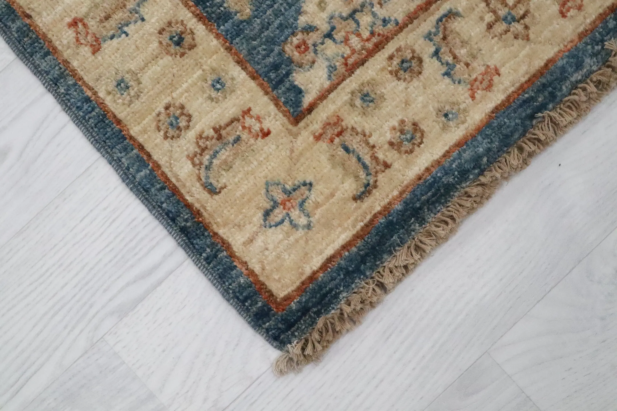 Afghan Veg Dye Rug AVE007088 117x63