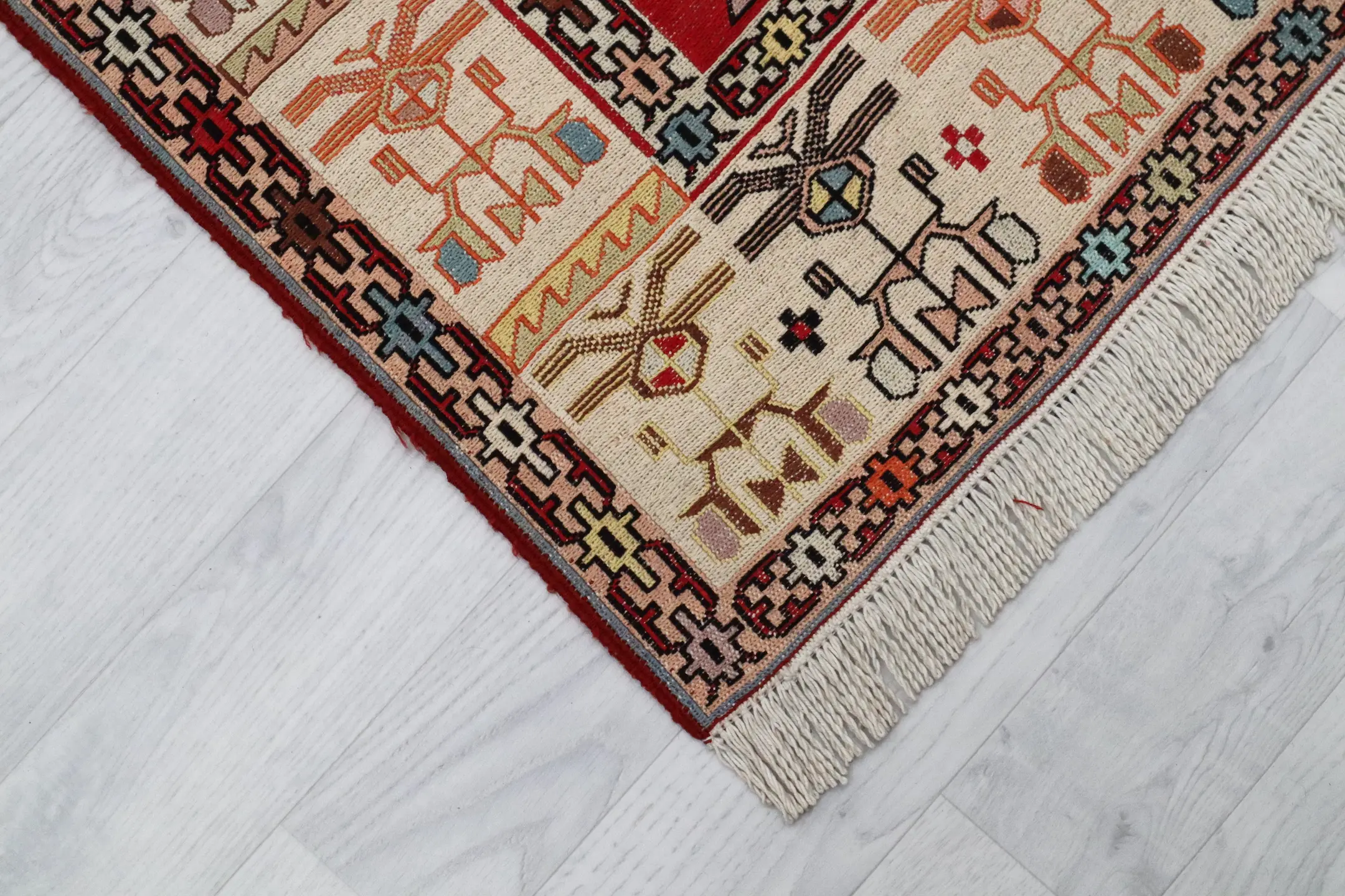 Persian Souzami Kelim Rug PSO023000 2.74 x 1.92