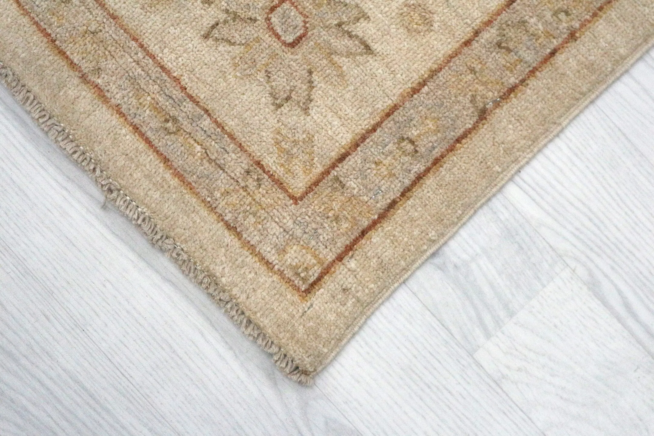 Afghan Vegetable Dyed Rug AVE022075 272 X 177