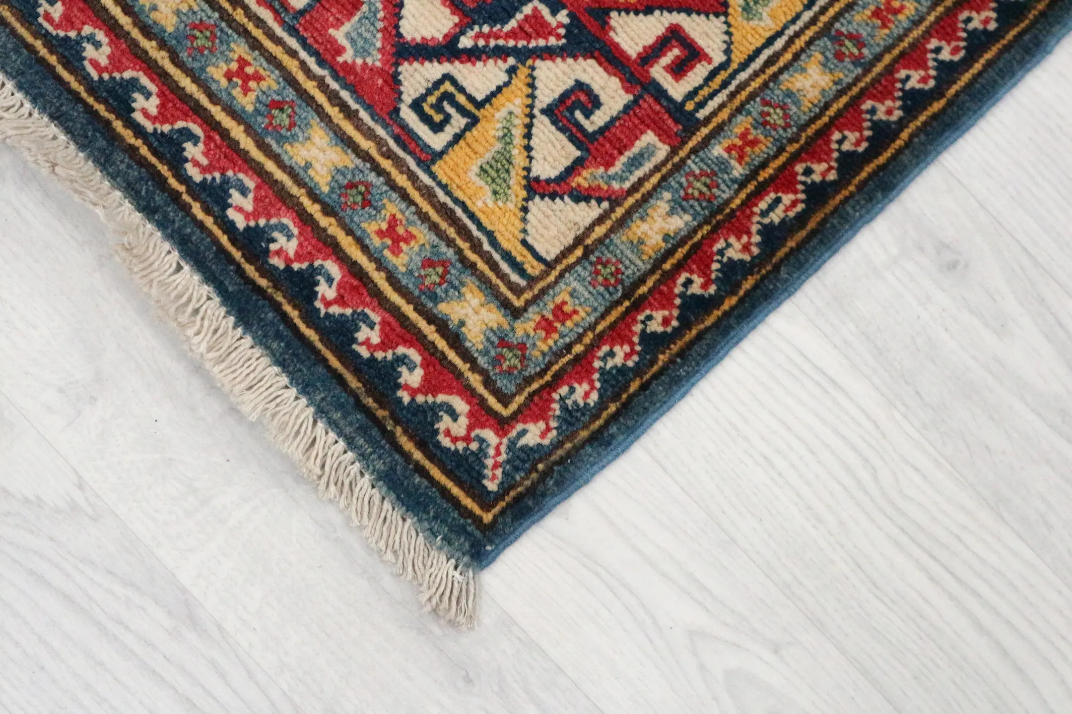 Afghan Kaynak Rug AKA022CHE 262x184