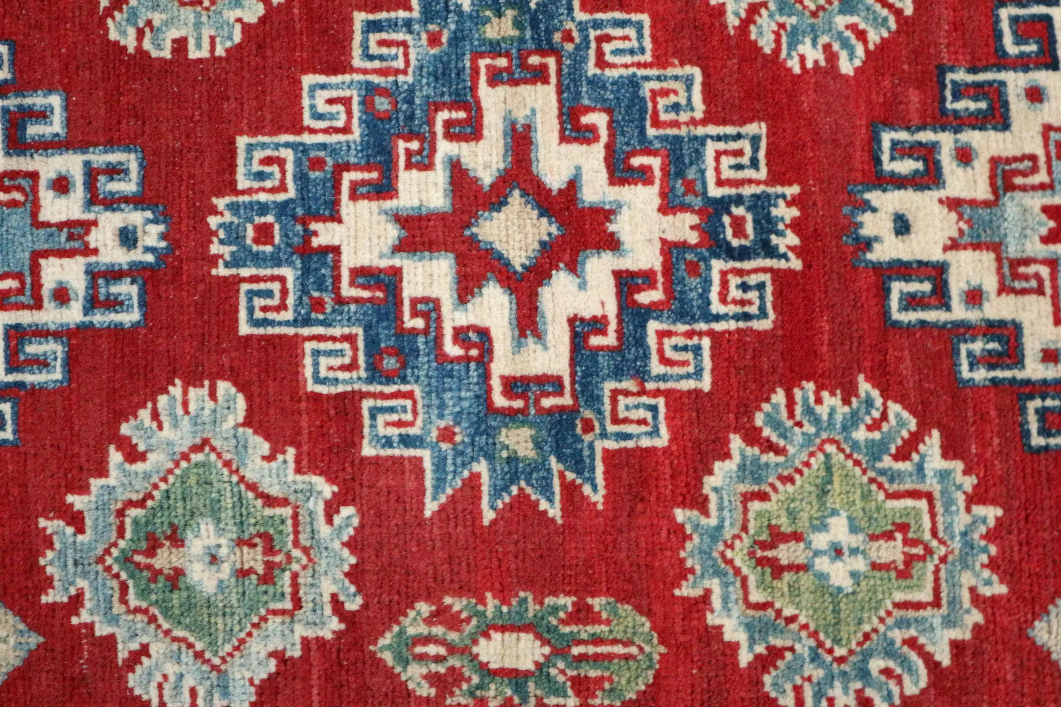 Afghan Kaynak Rug AKA010CHE 127x83