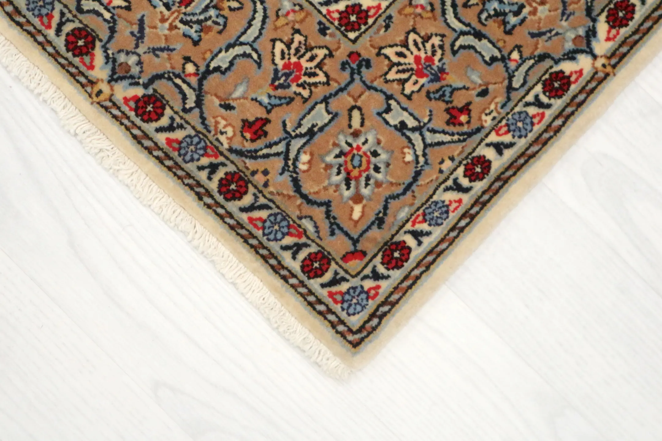 Persian Heriz Rug KES014F44 165 X 110