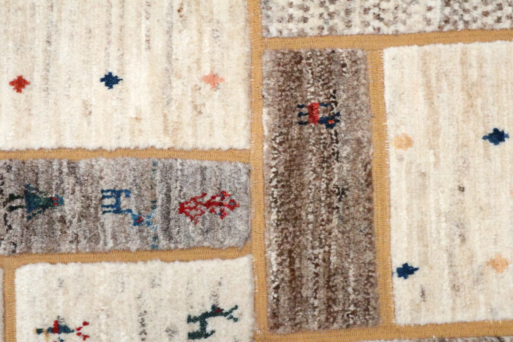Persian Gabbeh Rug PGP014000 156 X 105