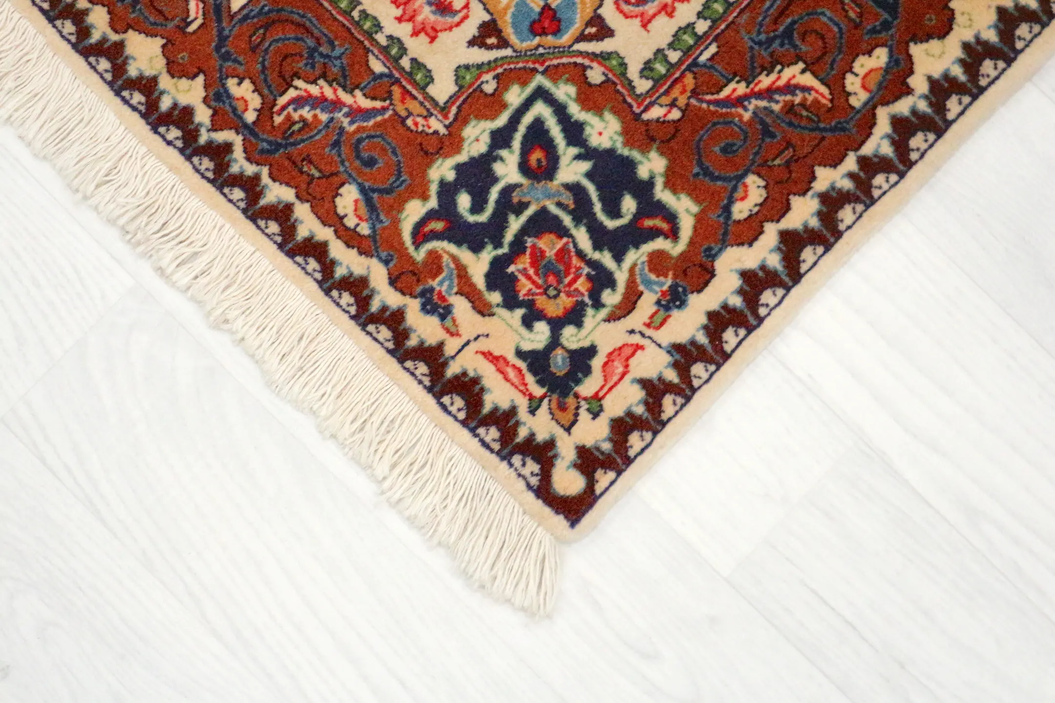 Persian Qum Rug PQU014000 161 X 105